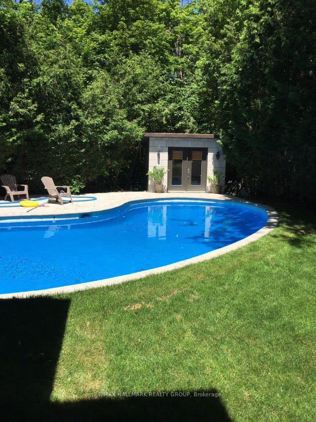 Photo 25 of 1 Davidson Drive, Ottawa, Rothwell Heights — HOMEH