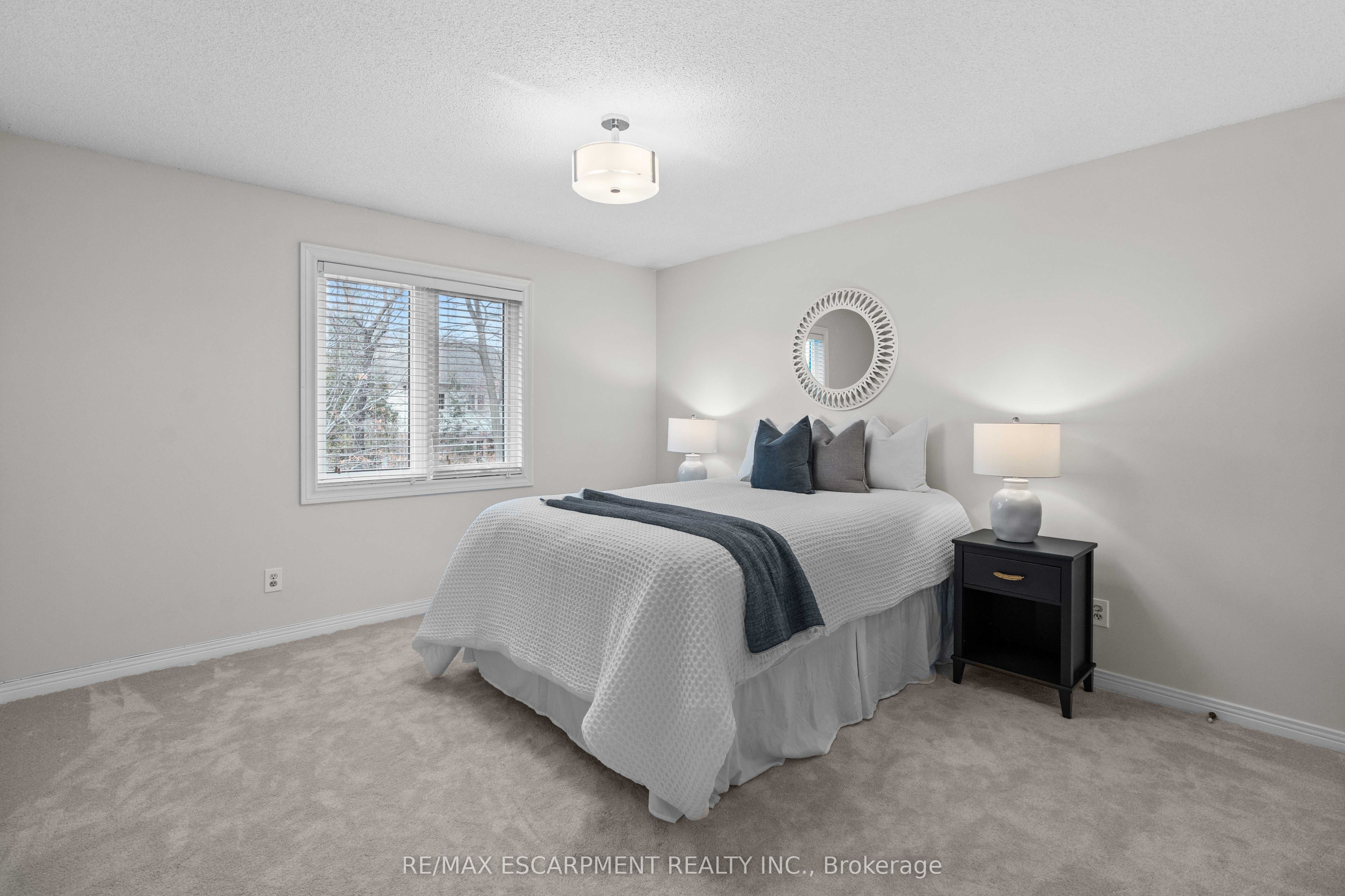 Photo 56 of 2068 Pipers Court, Burlington, Rose — HOMEH
