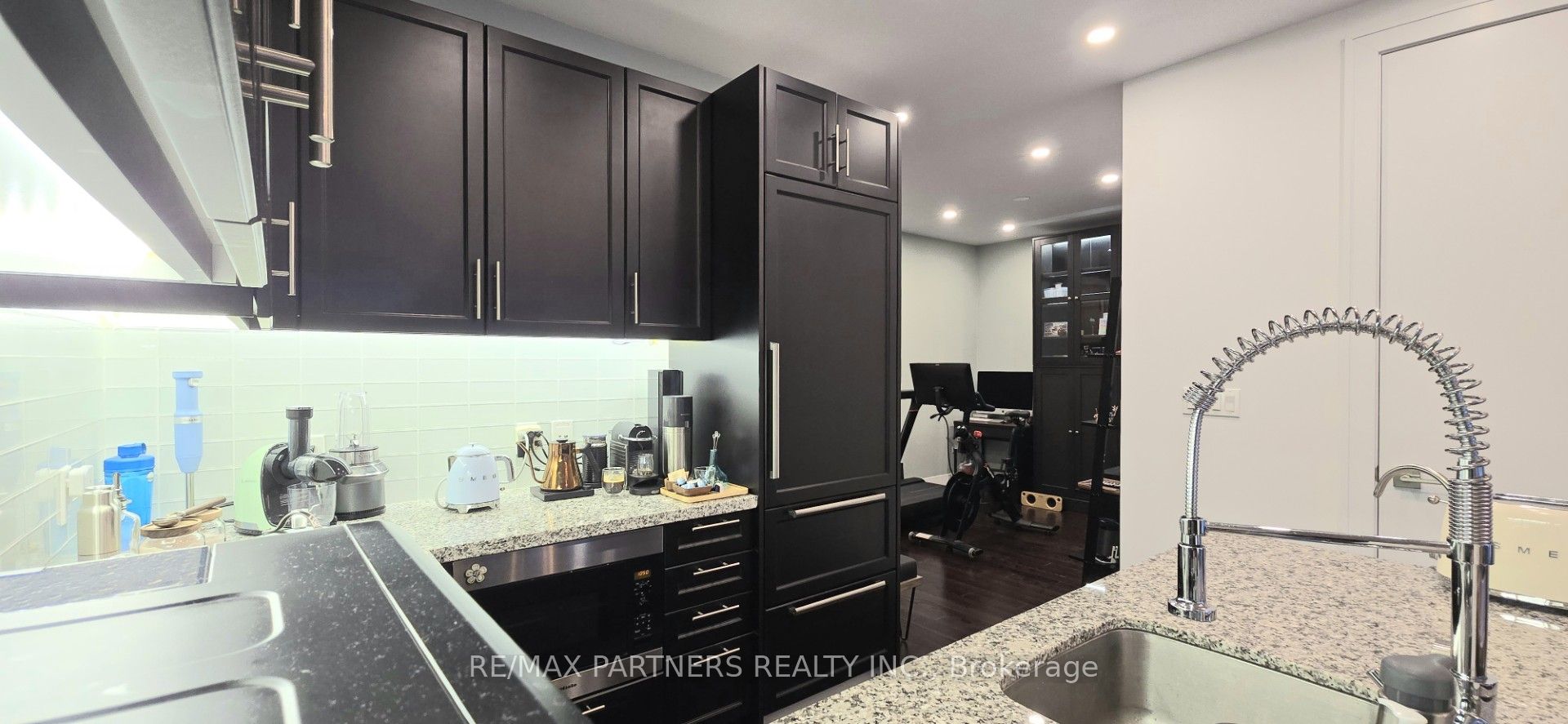Photo 21 of Unit 410, 39 Queens Quay E, Toronto, Waterfront Communities — HOMEH