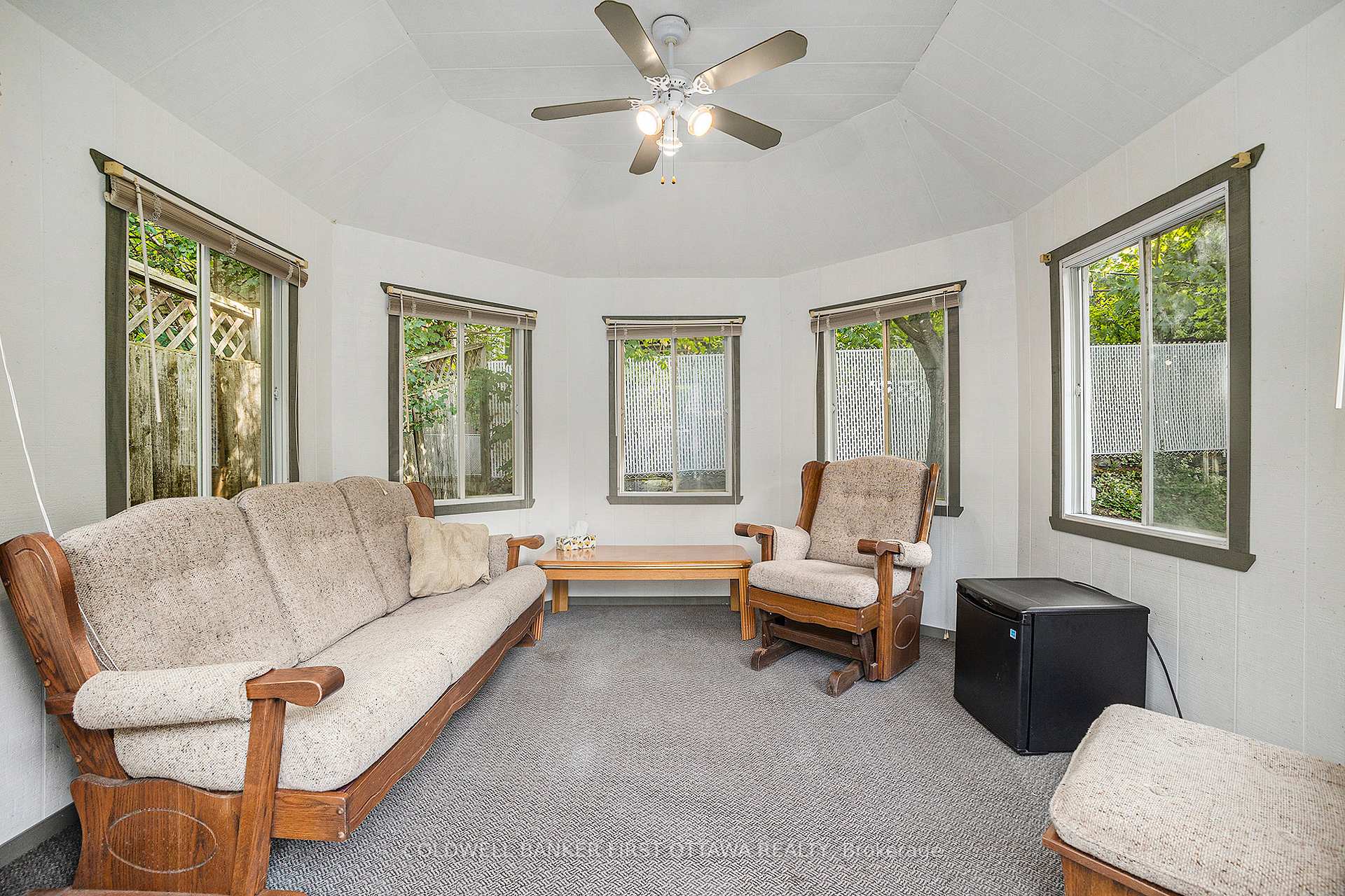 Photo 17 of 27 Ariel Court, Ottawa, Westcliffe Estates — HOMEH