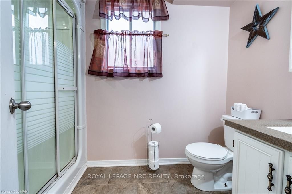 Photo 35 of 55 Keefer Road, Thorold, Confederation Heights — HOMEH