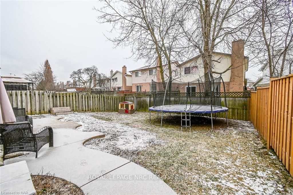 Photo 40 of 55 Keefer Road, Thorold, Confederation Heights — HOMEH