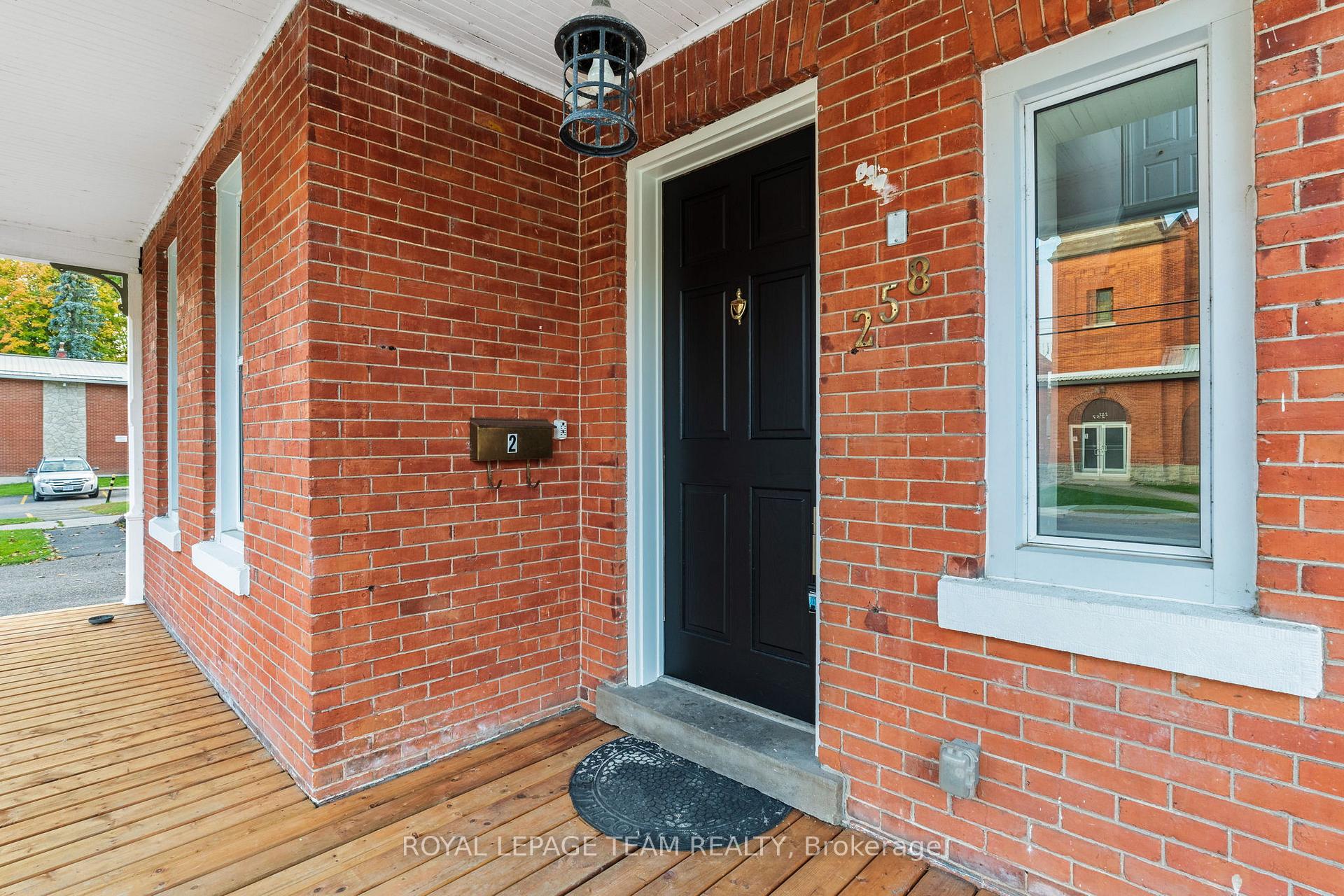 Photo 3 of Unit 2, 258 John Street N, Arnprior — HOMEH