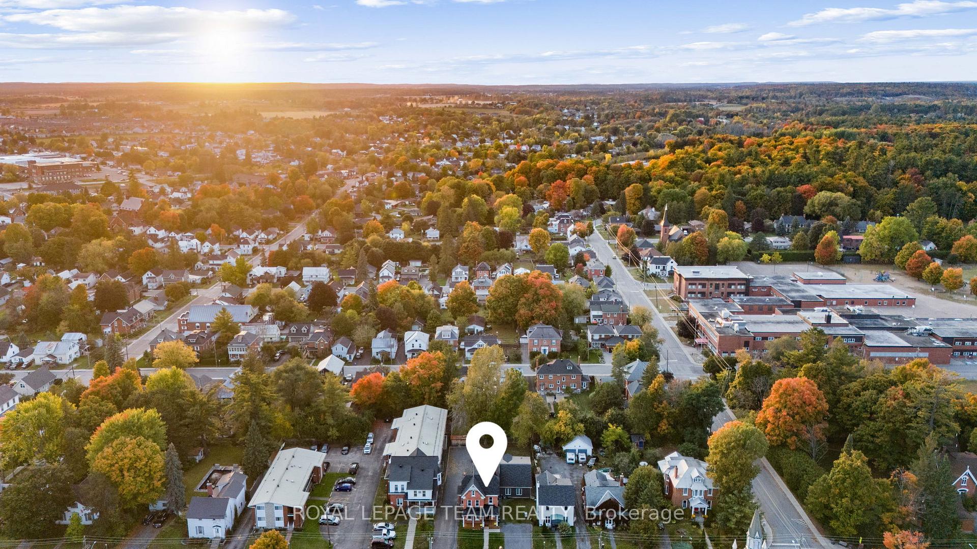 Photo 29 of Unit 2, 258 John Street N, Arnprior — HOMEH