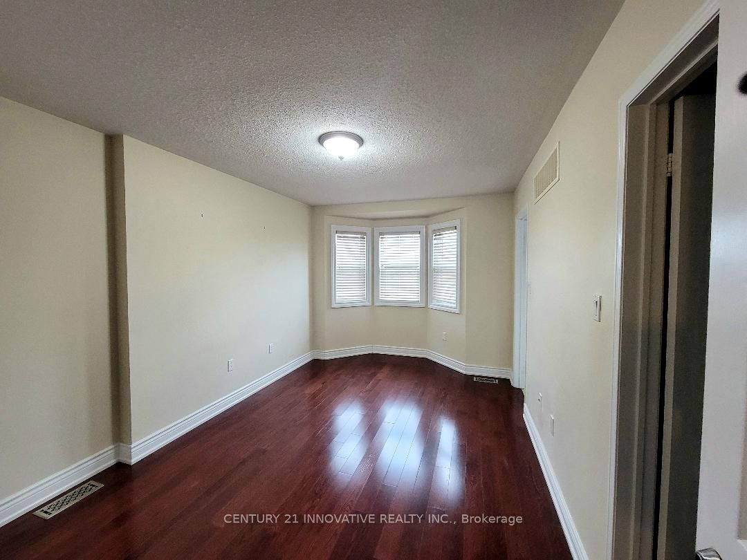 Photo 57 of 76 Bettina Place, Whitby, Rolling Acres — HOMEH
