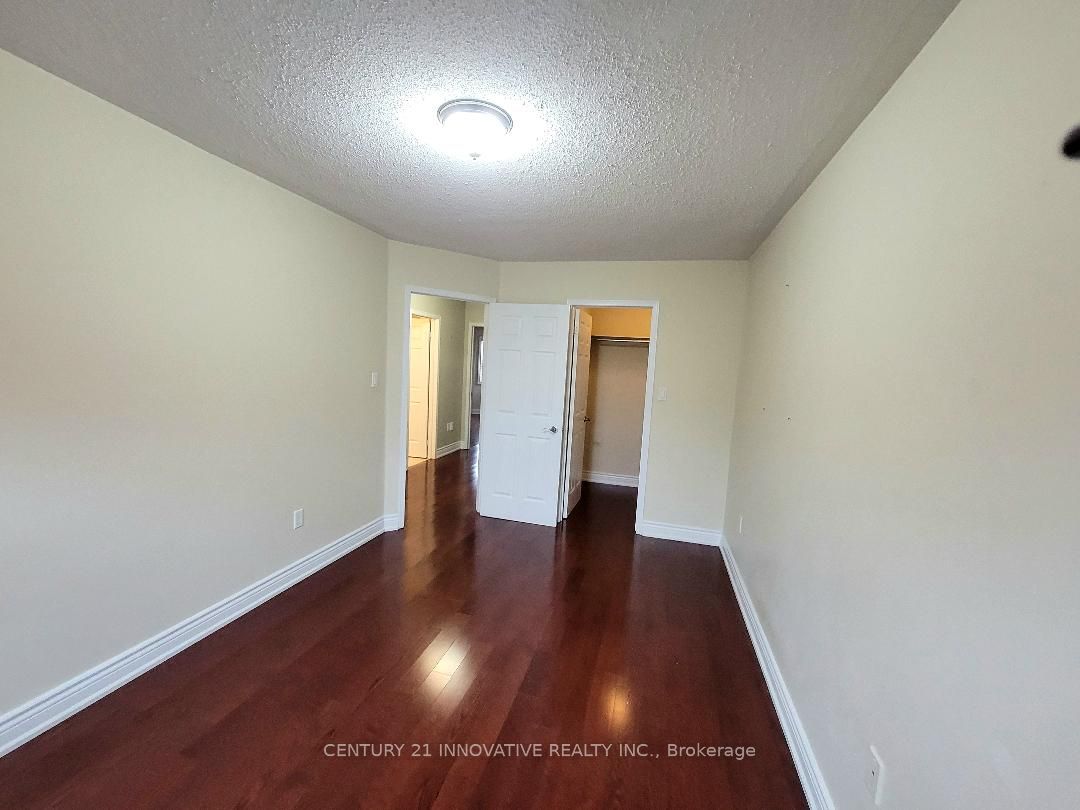 Photo 63 of 76 Bettina Place, Whitby, Rolling Acres — HOMEH