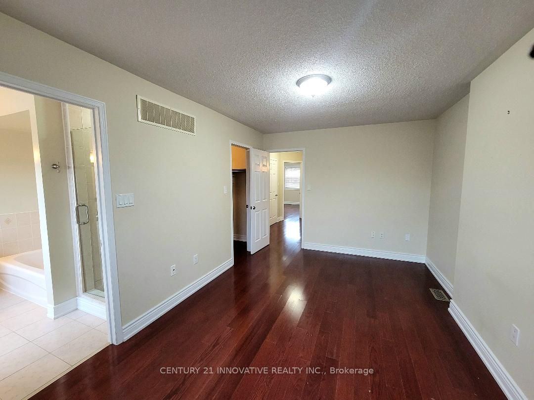 Photo 67 of 76 Bettina Place, Whitby, Rolling Acres — HOMEH