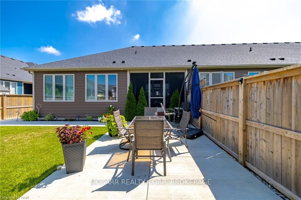 Photo 37 of 42 Andrew Lane, Thorold, Hurricane/Merrittville — HOMEH