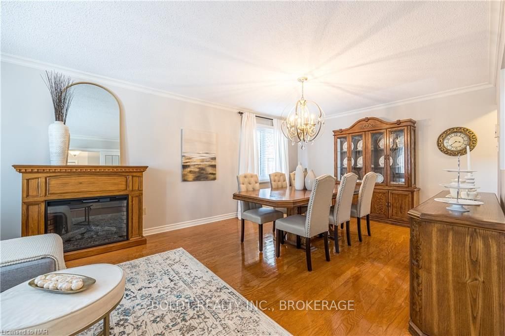 Photo 9 of 10 Flannery Lane, Thorold, Confederation Heights — HOMEH