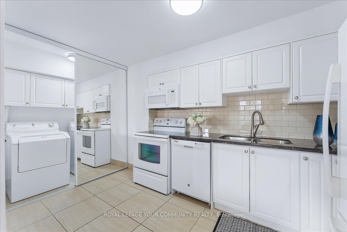 Photo 48 of Unit 408, 60 Inverlochy Boulevard, Markham, Royal Orchard — HOMEH
