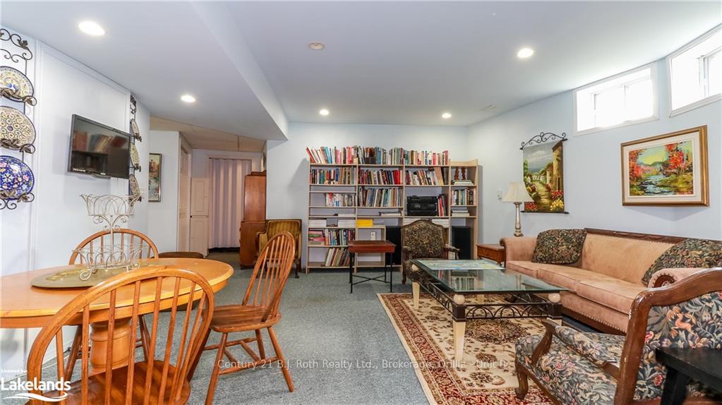 Photo 17 of 20 Grant Avenue, Tiny, Rural Tiny — HOMEH