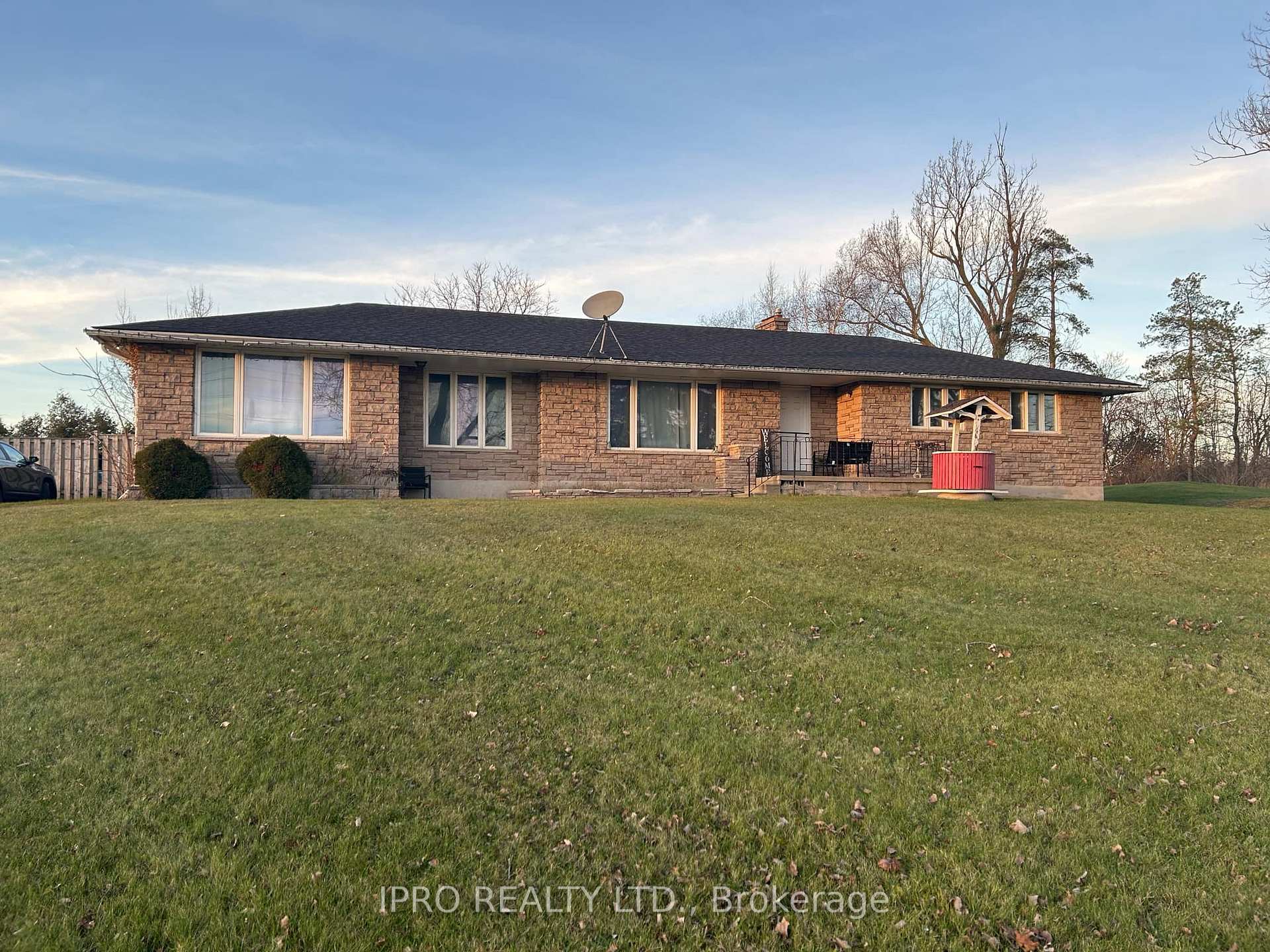 Photo 1 of 205489 County Rd 109, Amaranth, Rural Amaranth — HOMEH