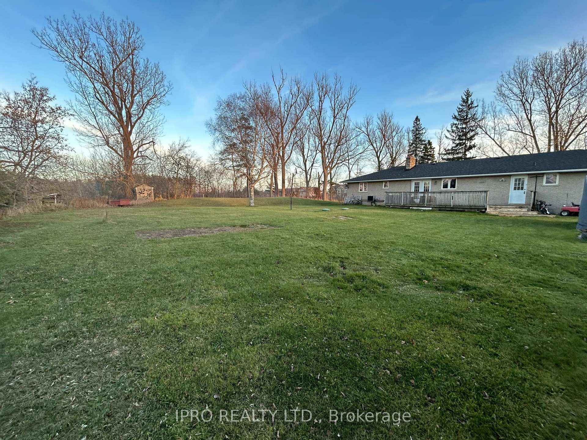 Photo 2 of 205489 County Rd 109, Amaranth, Rural Amaranth — HOMEH