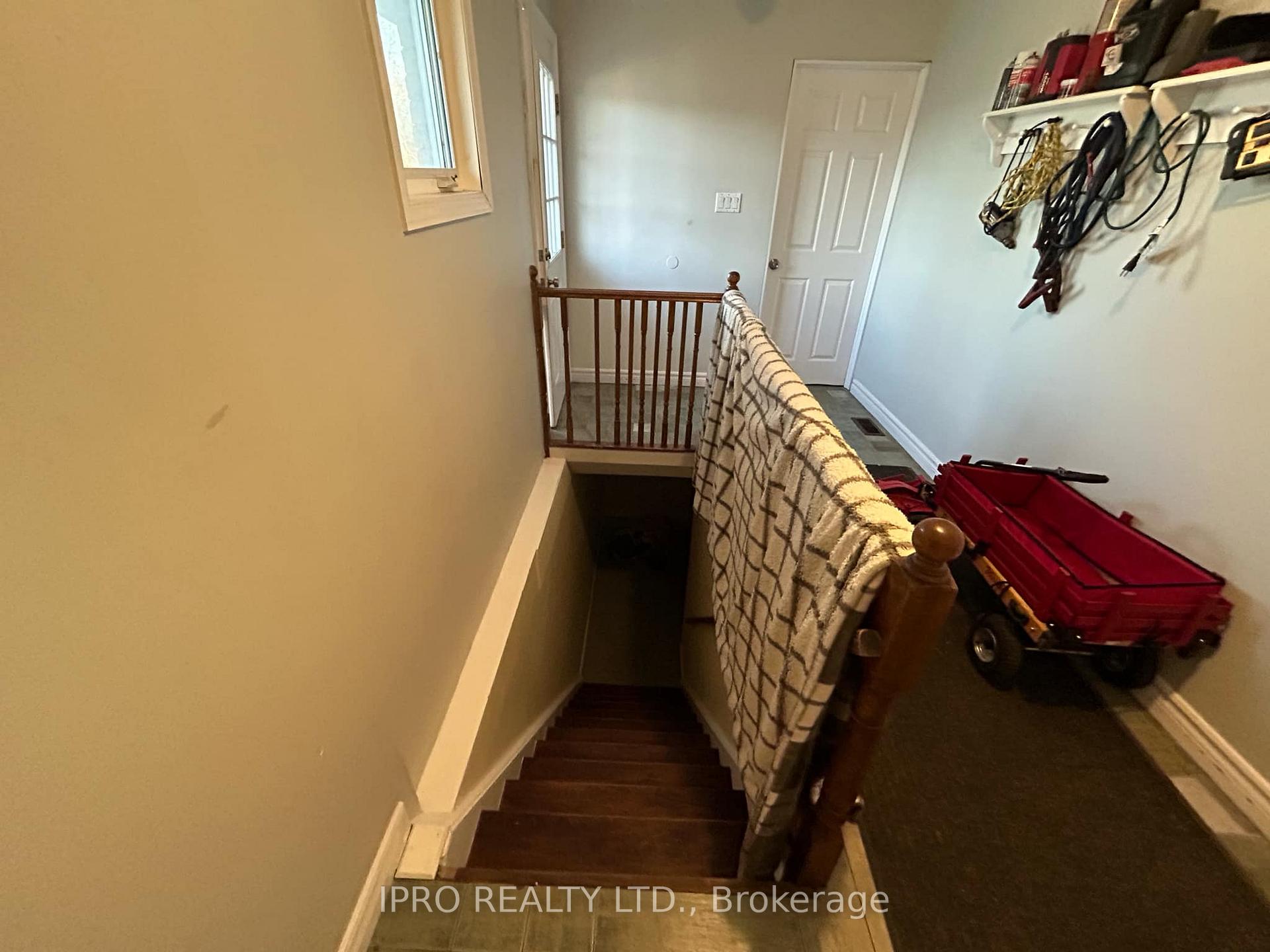 Photo 4 of 205489 County Rd 109, Amaranth, Rural Amaranth — HOMEH