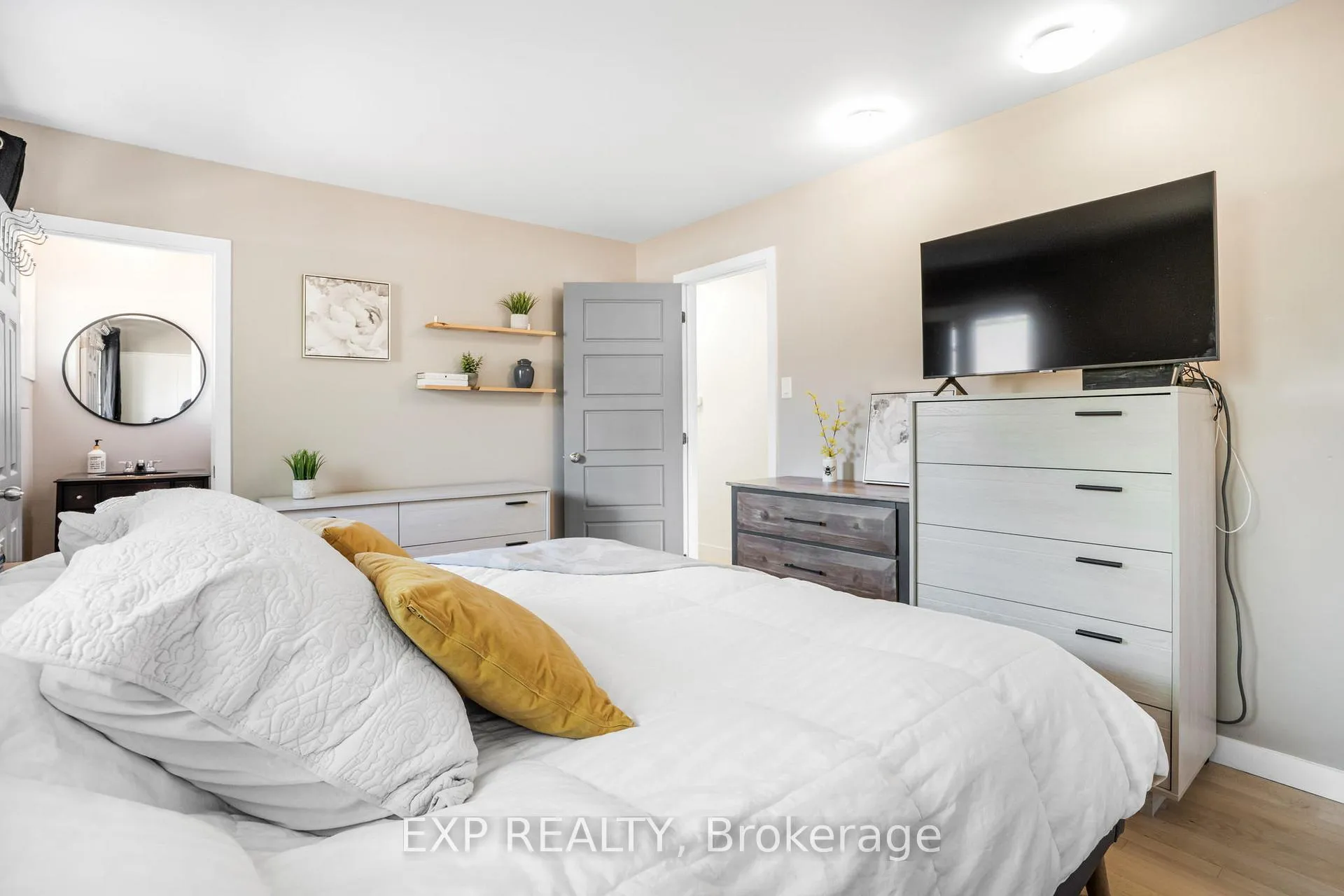 Photo 17 of 4 Aberfeldy Street, Ottawa, Arbeatha Park — HOMEH