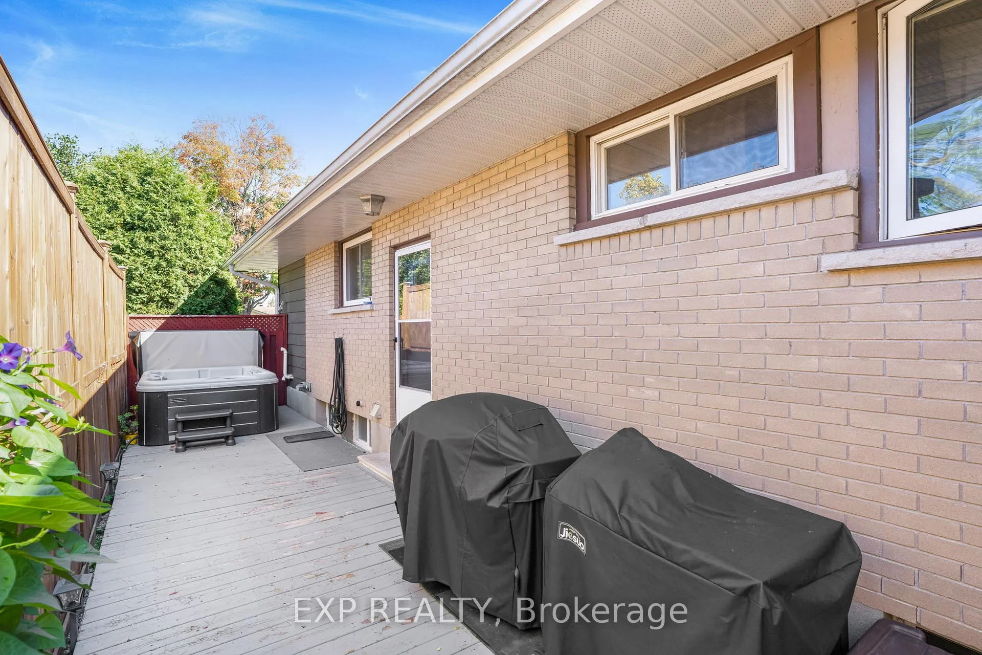 Photo 29 of 4 Aberfeldy Street, Ottawa, Arbeatha Park — HOMEH