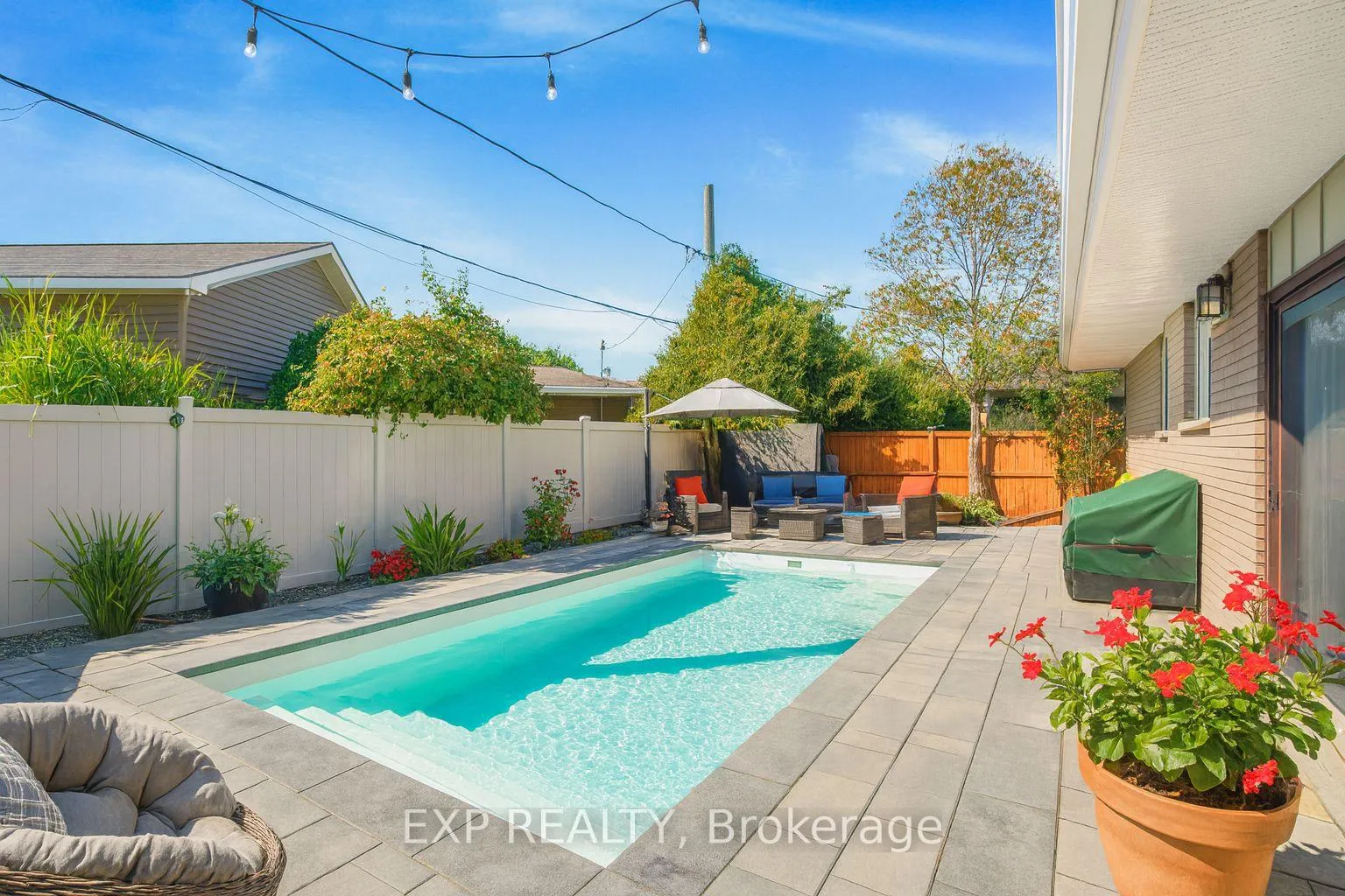 Photo 31 of 4 Aberfeldy Street, Ottawa, Arbeatha Park — HOMEH