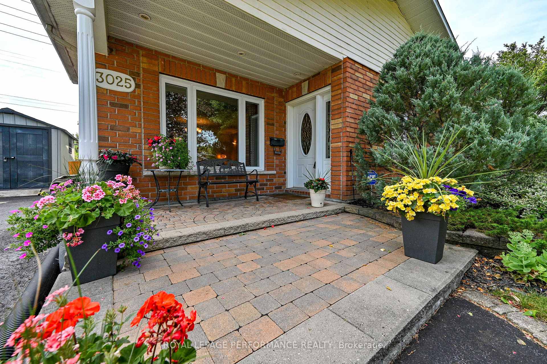 Photo 3 of 3025 Linton Road, Ottawa, Riverside Park South — HOMEH