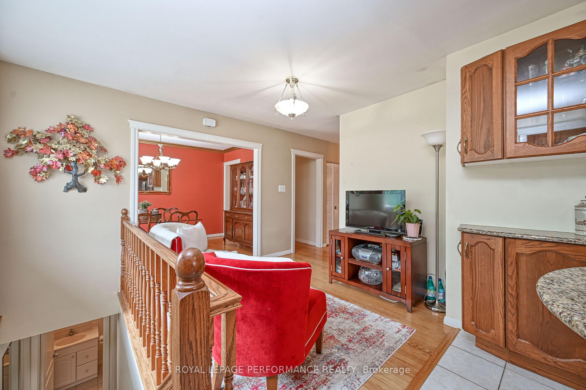 Photo 15 of 3025 Linton Road, Ottawa, Riverside Park South — HOMEH