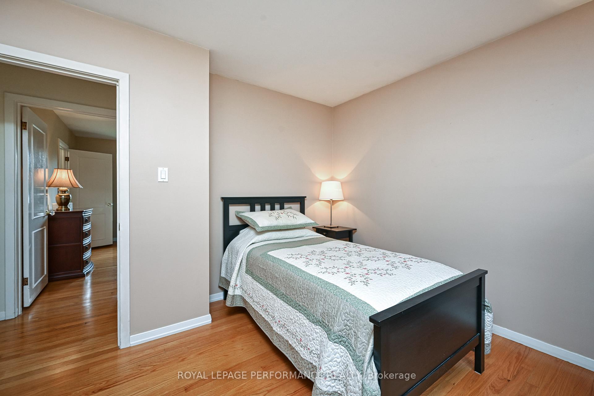 Photo 22 of 3025 Linton Road, Ottawa, Riverside Park South — HOMEH