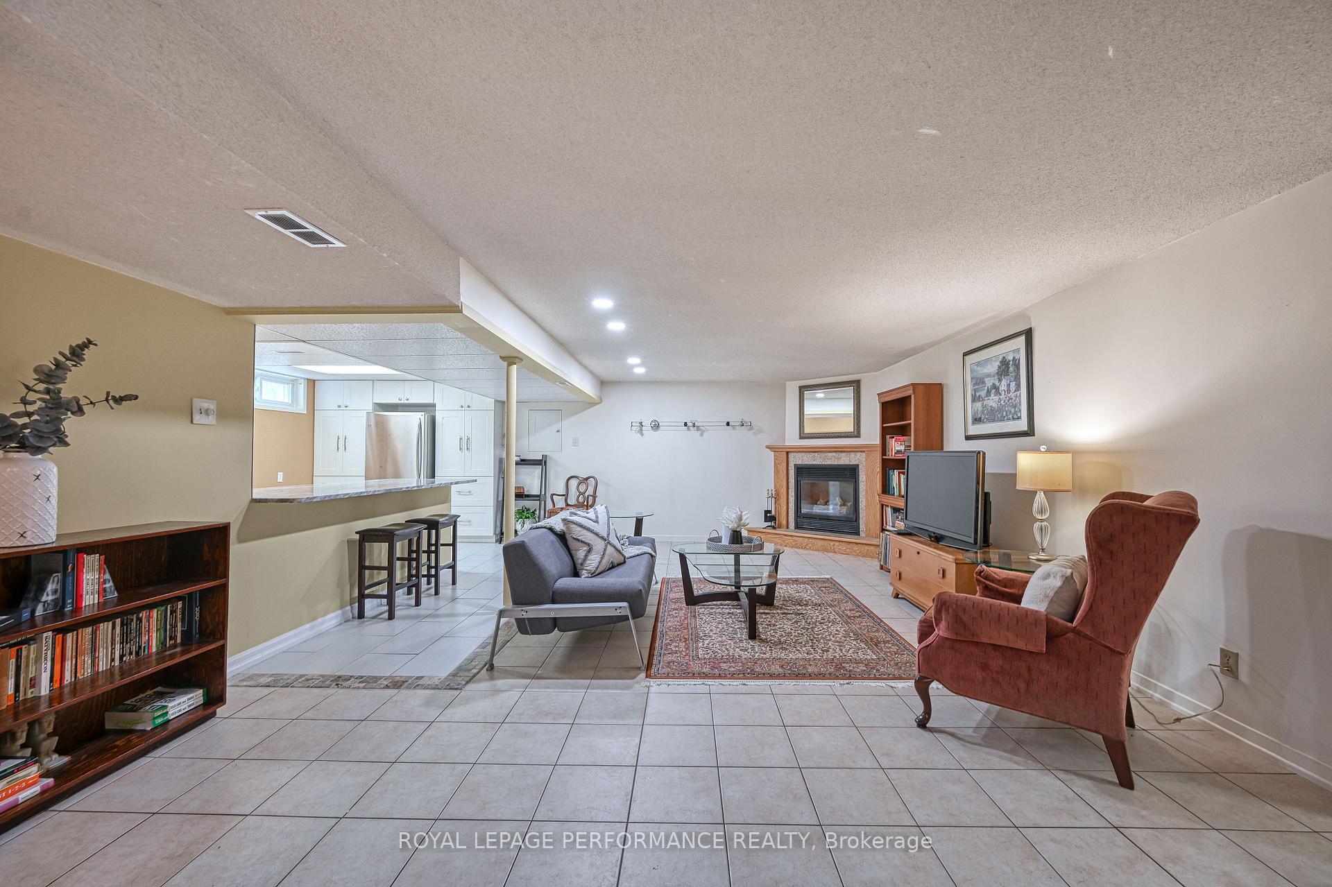 Photo 26 of 3025 Linton Road, Ottawa, Riverside Park South — HOMEH
