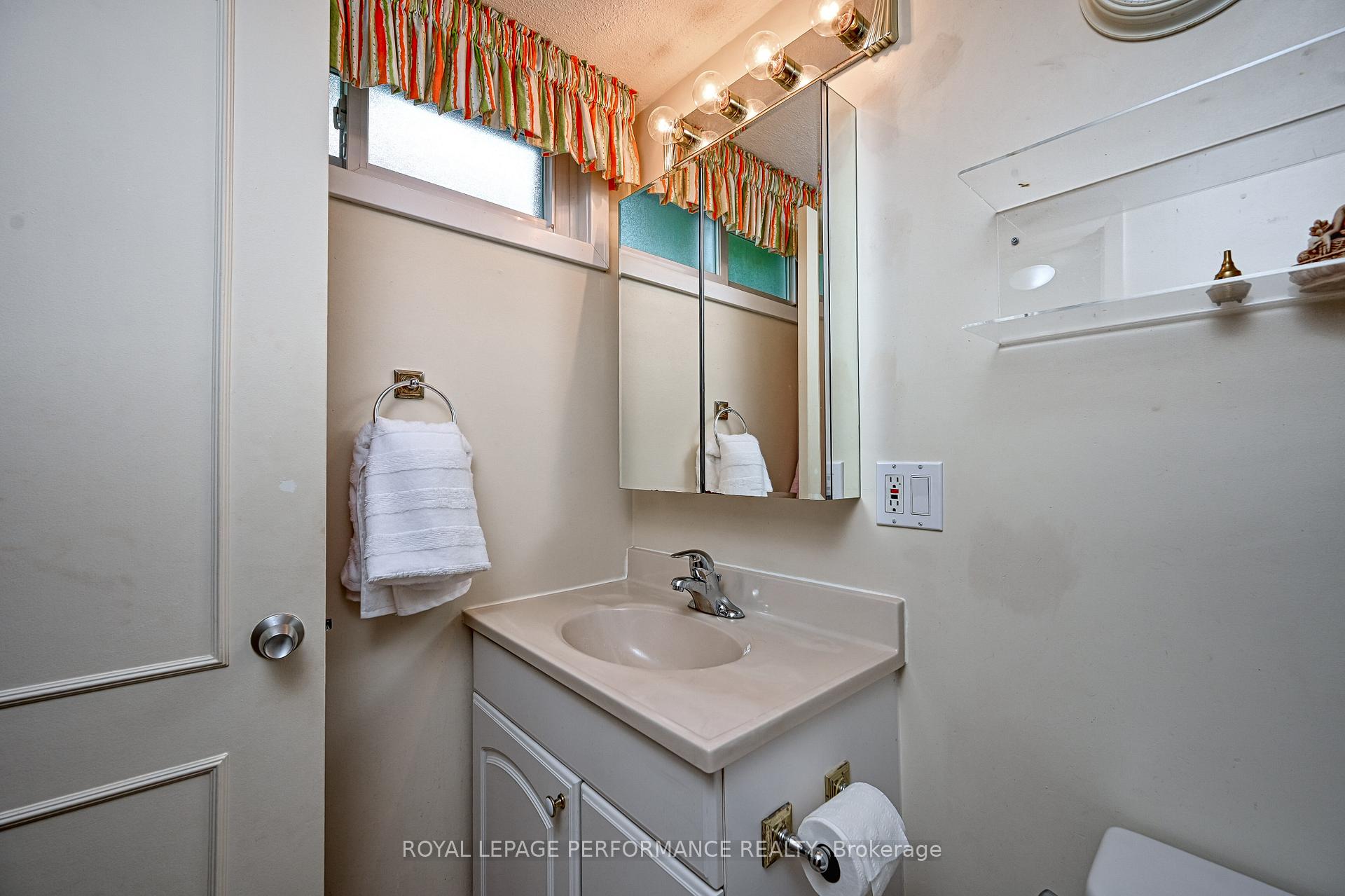 Photo 36 of 3025 Linton Road, Ottawa, Riverside Park South — HOMEH