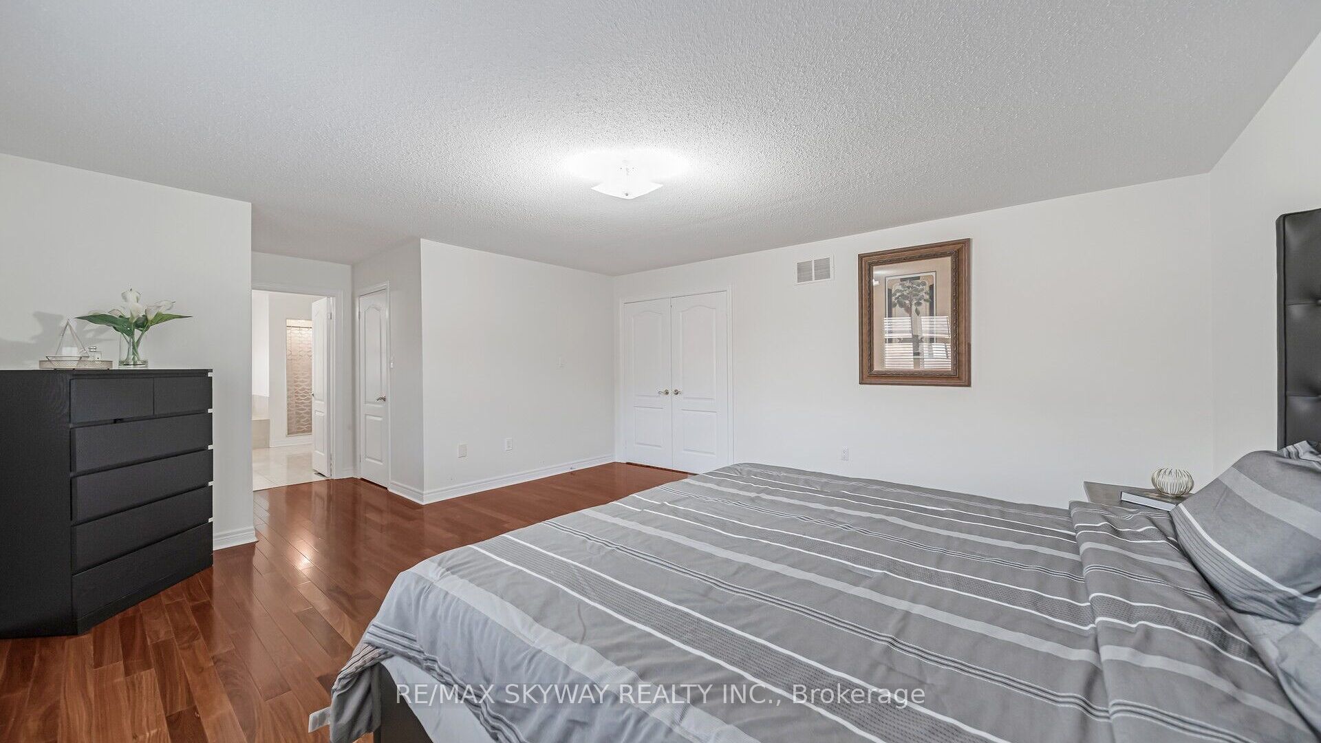 Photo 64 of 17 Valleycreek Drive, Brampton, Bram East — HOMEH