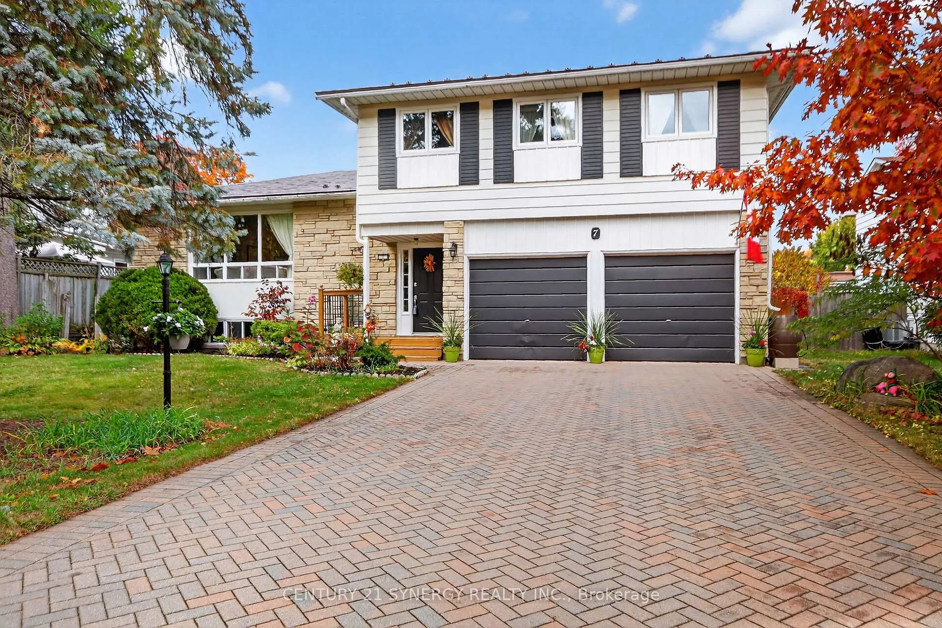 Photo 4 of 7 St Remy Drive, Ottawa, Barrhaven - Pheasant Run — HOMEH