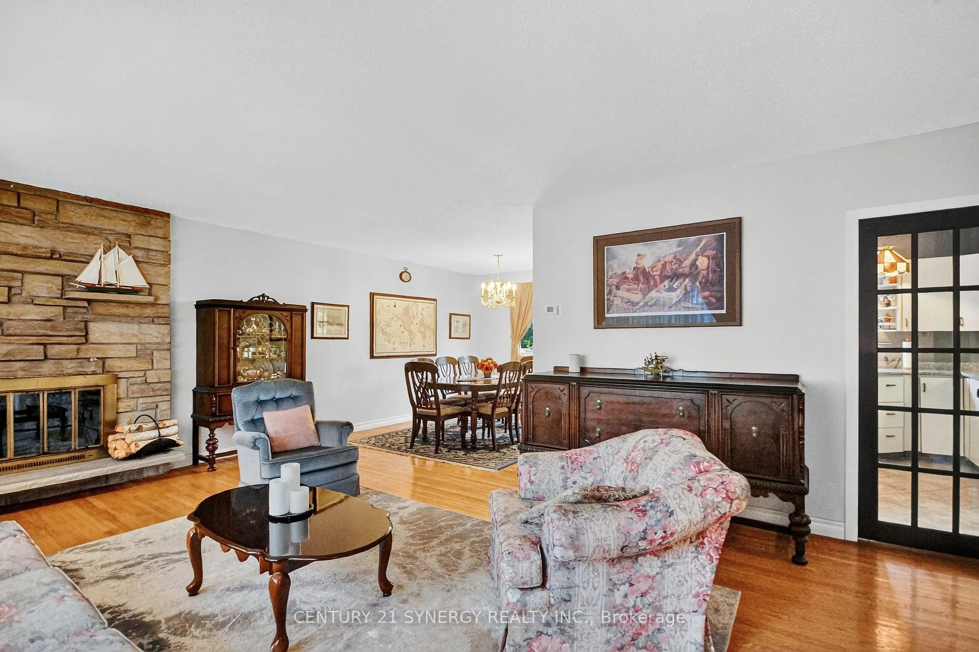 Photo 12 of 7 St Remy Drive, Ottawa, Barrhaven - Pheasant Run — HOMEH