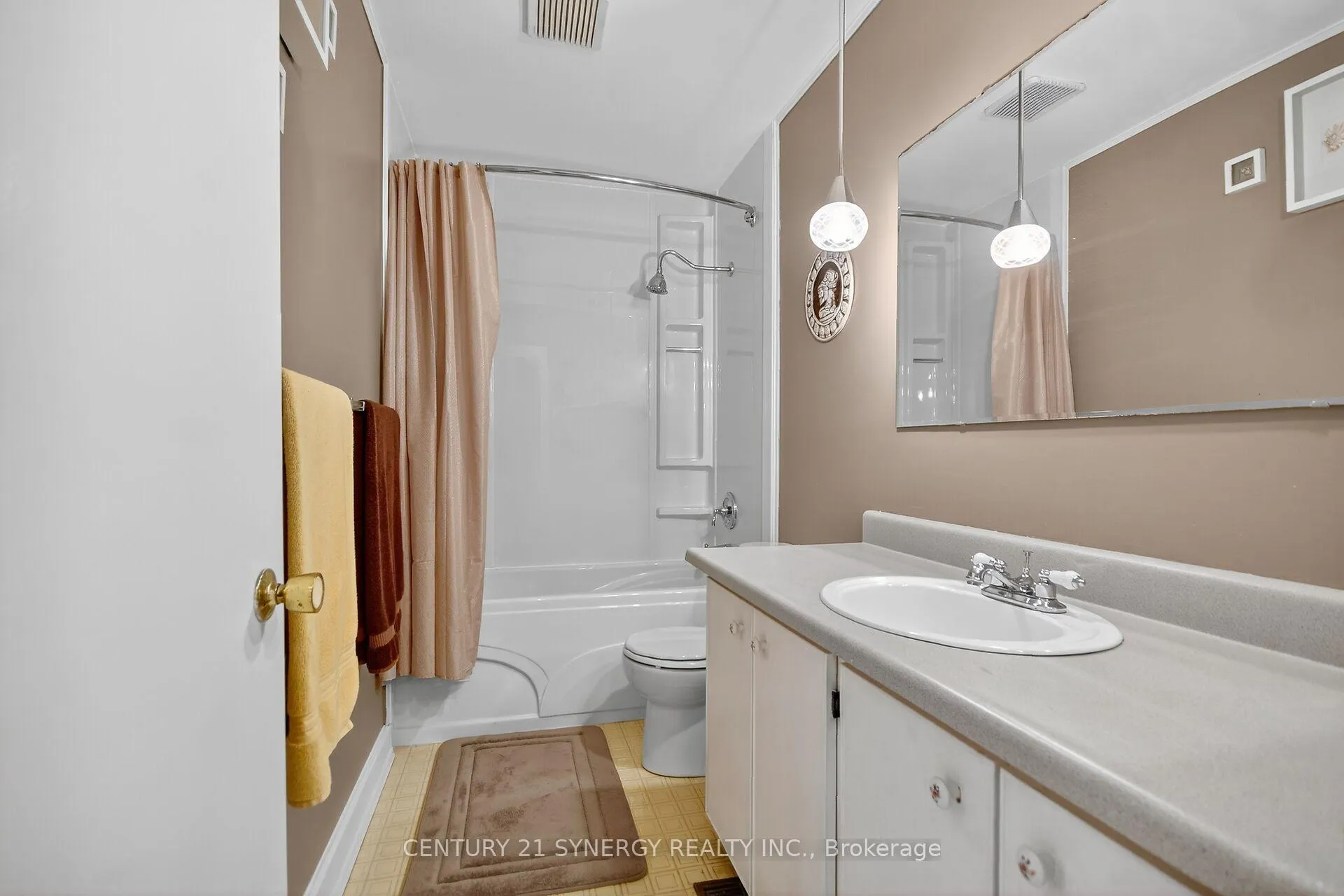Photo 33 of 7 St Remy Drive, Ottawa, Barrhaven - Pheasant Run — HOMEH