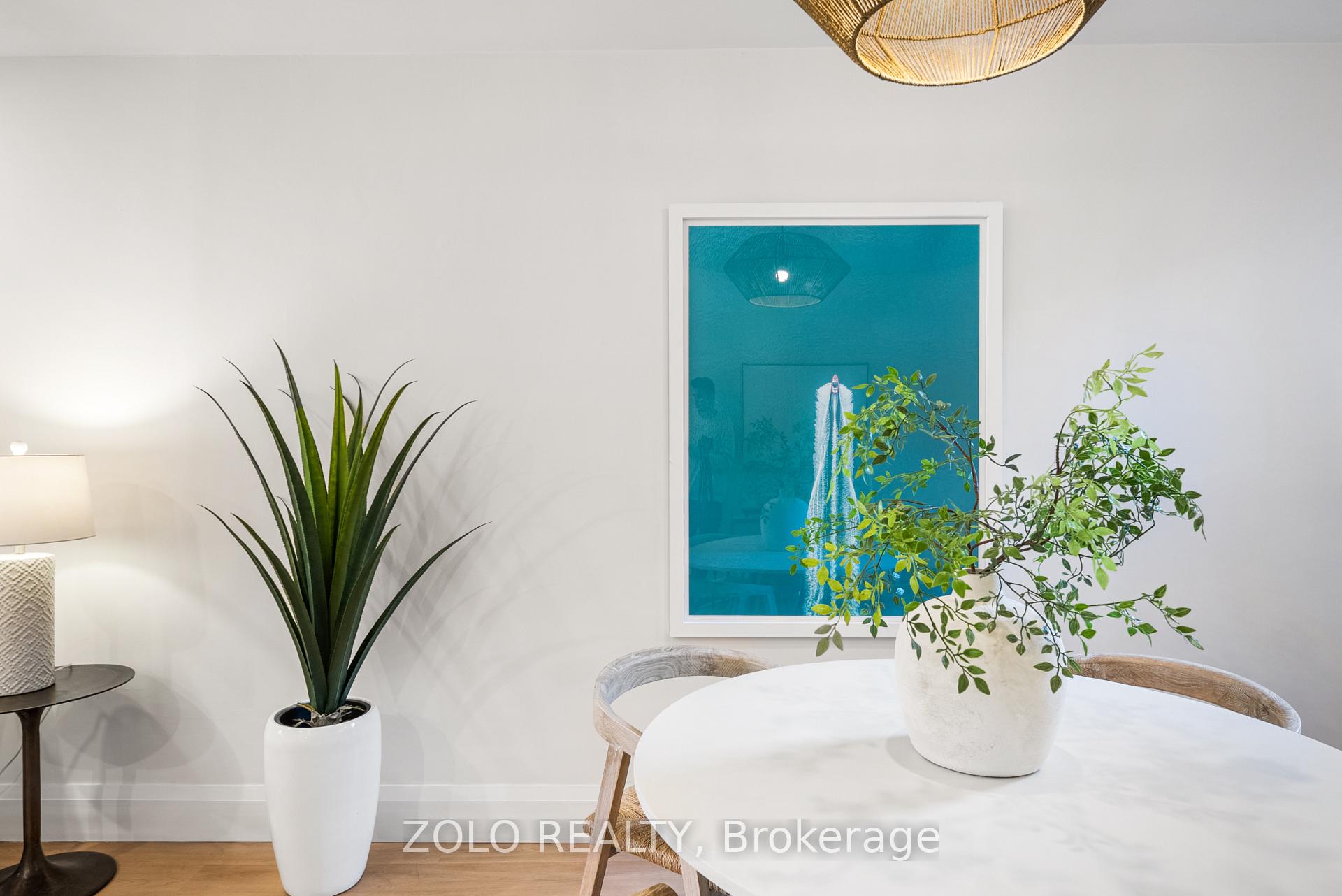 Photo 15 of 82 Bellwoods Avenue, Toronto, Trinity-Bellwoods — HOMEH