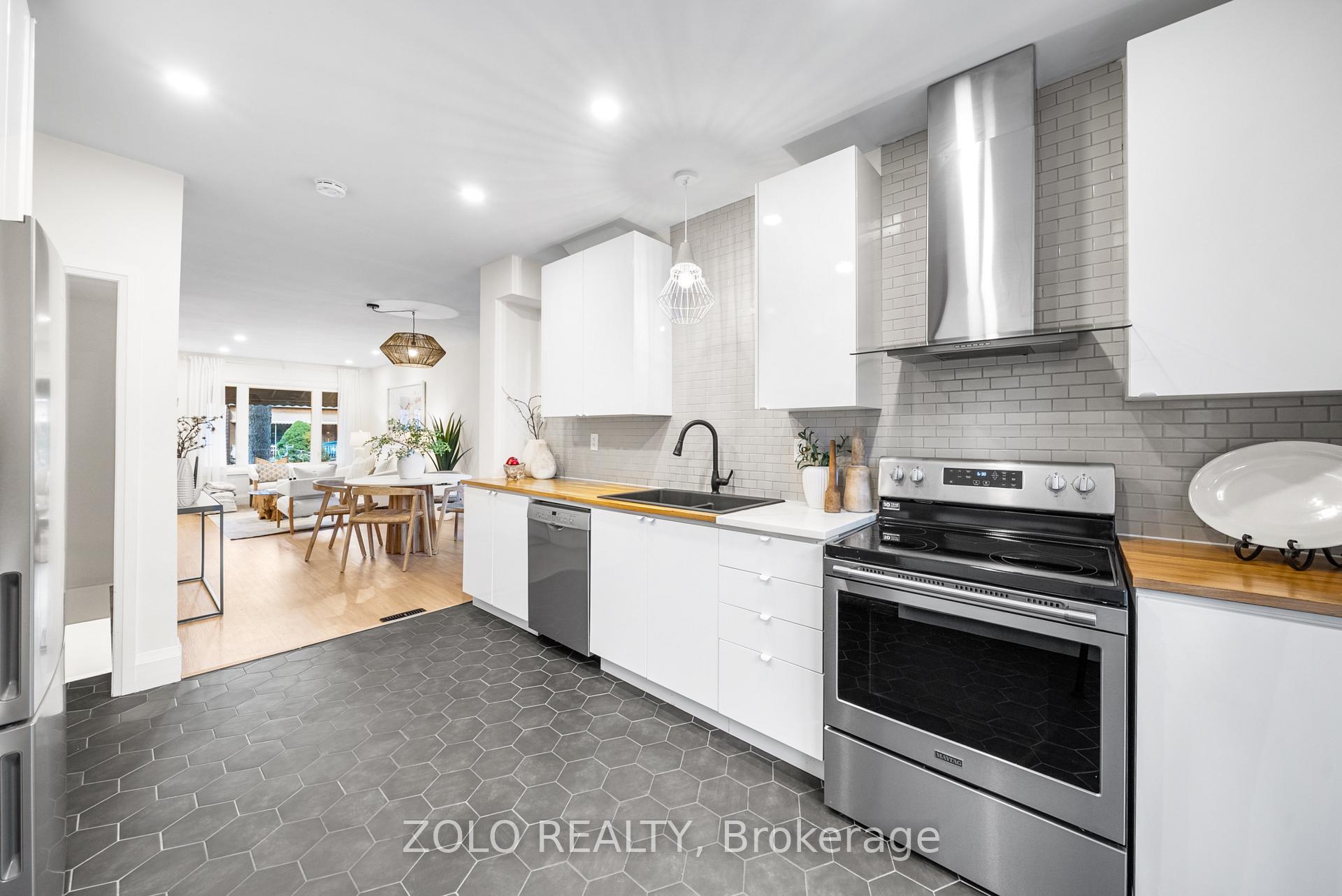 Photo 21 of 82 Bellwoods Avenue, Toronto, Trinity-Bellwoods — HOMEH