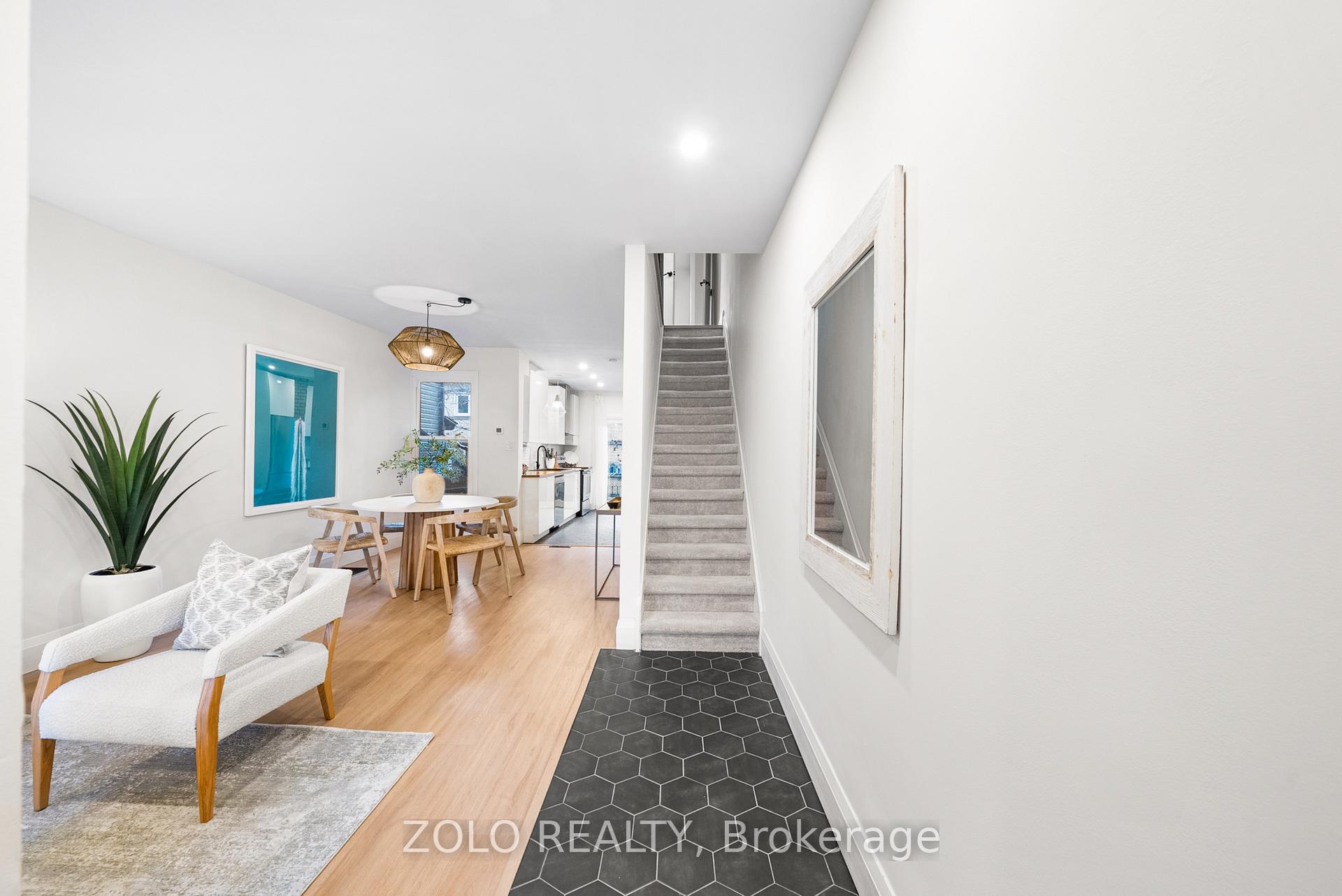 Photo 23 of 82 Bellwoods Avenue, Toronto, Trinity-Bellwoods — HOMEH