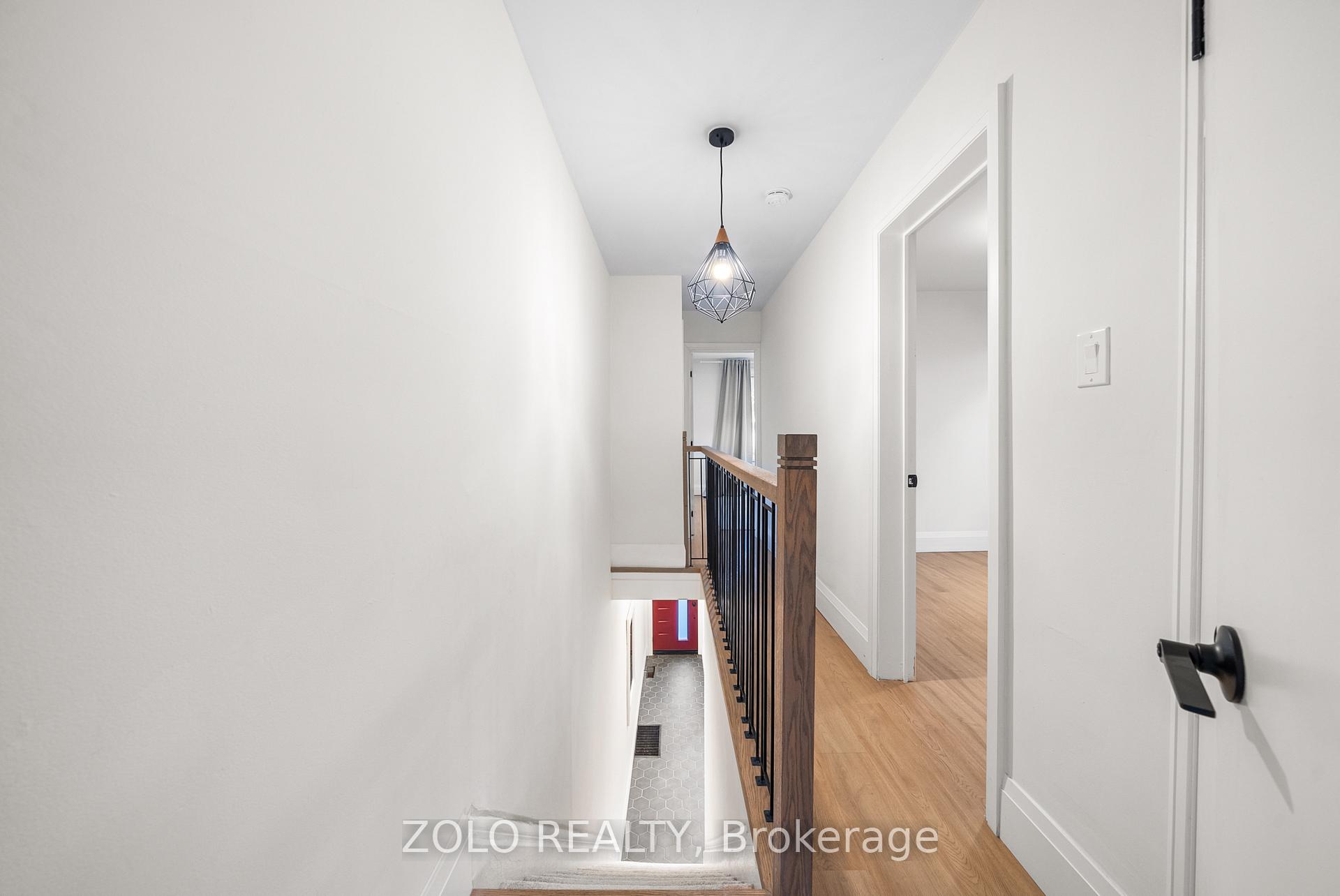 Photo 25 of 82 Bellwoods Avenue, Toronto, Trinity-Bellwoods — HOMEH