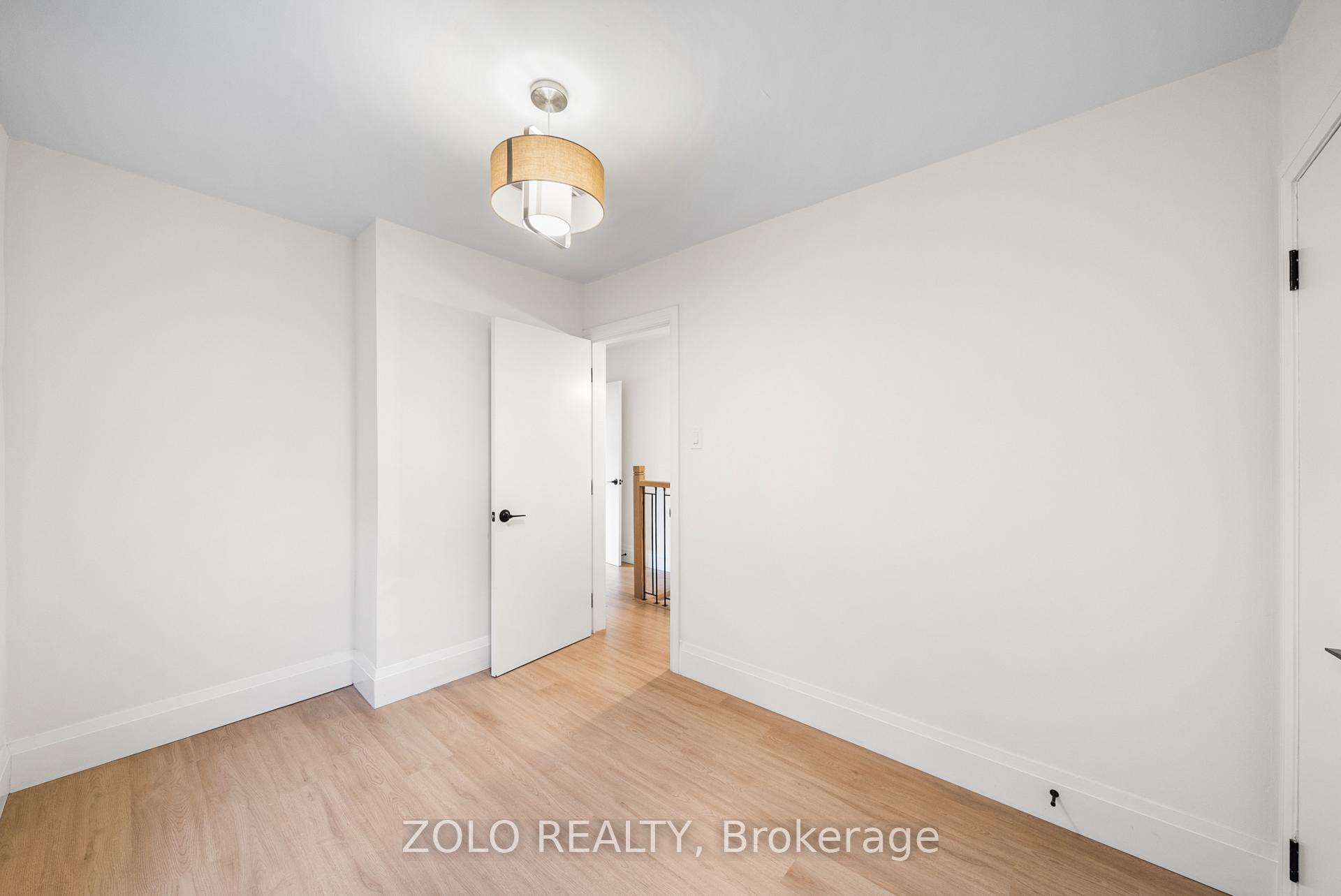Photo 34 of 82 Bellwoods Avenue, Toronto, Trinity-Bellwoods — HOMEH