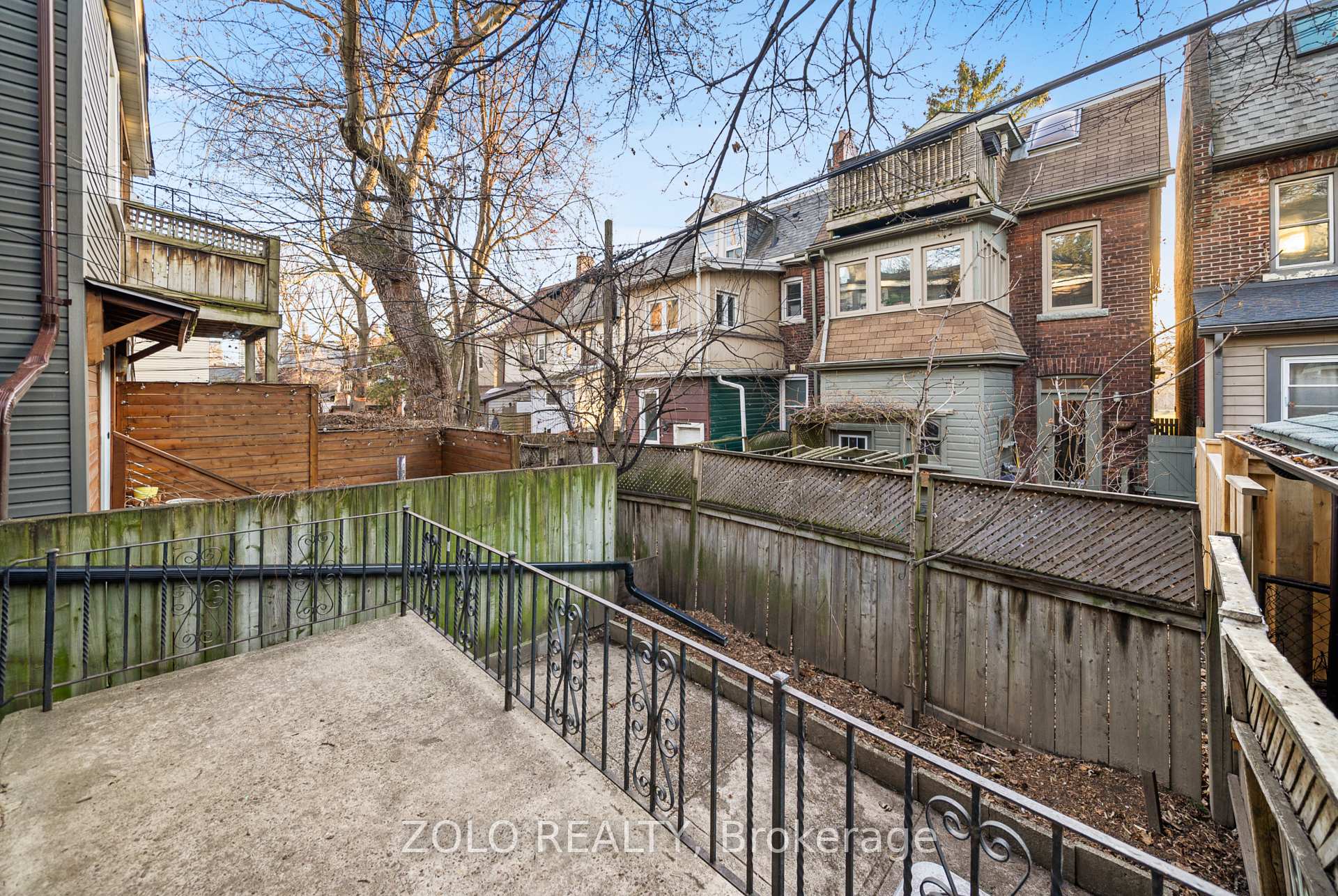 Photo 43 of 82 Bellwoods Avenue, Toronto, Trinity-Bellwoods — HOMEH