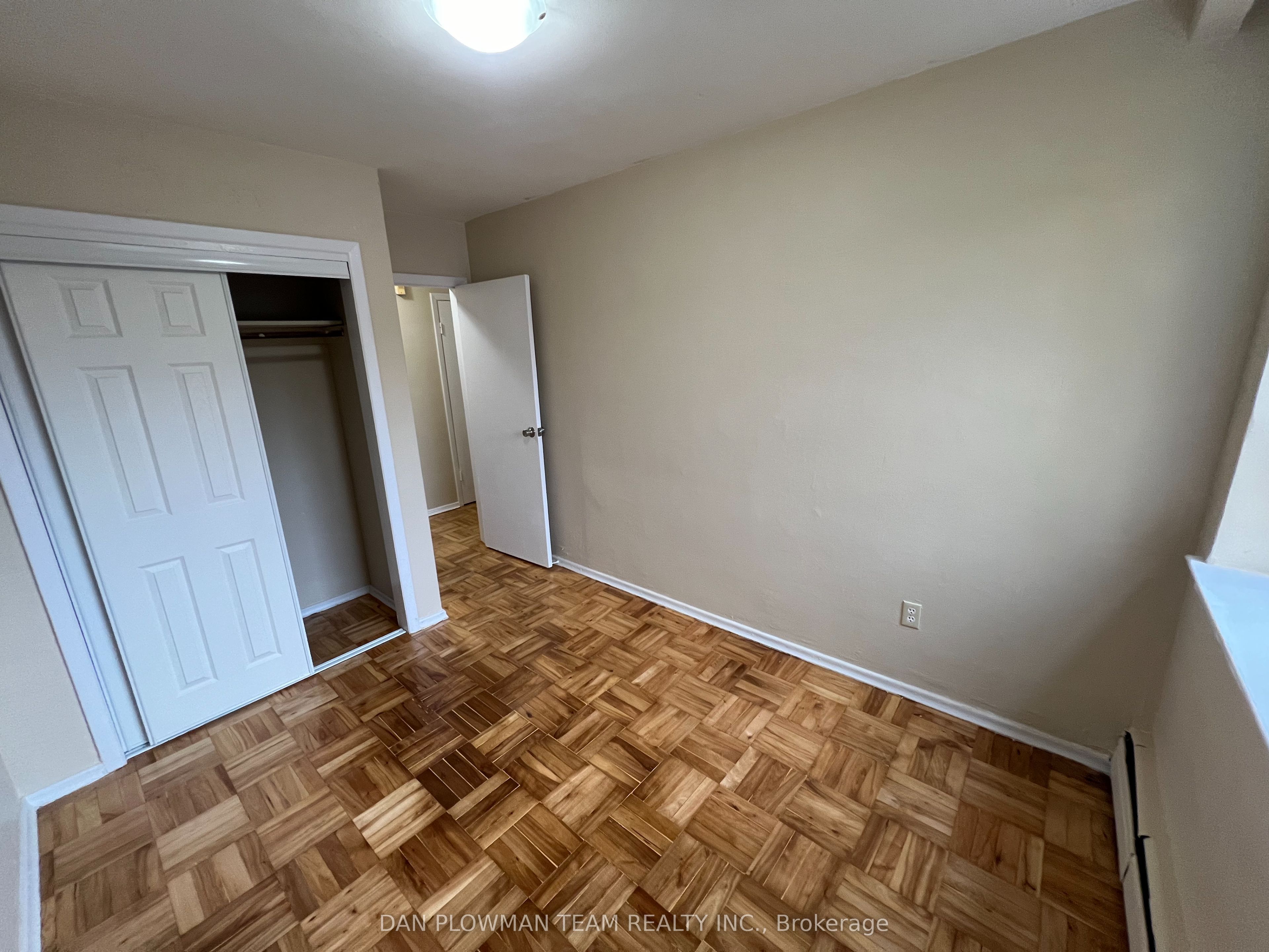 Photo 15 of Unit 209, 170 Park Road S, Oshawa, Vanier — HOMEH