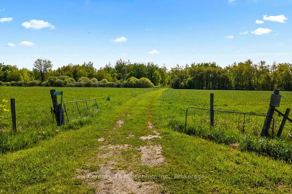 Photo 8 of 375533 6th Line, Amaranth, Rural Amaranth — HOMEH
