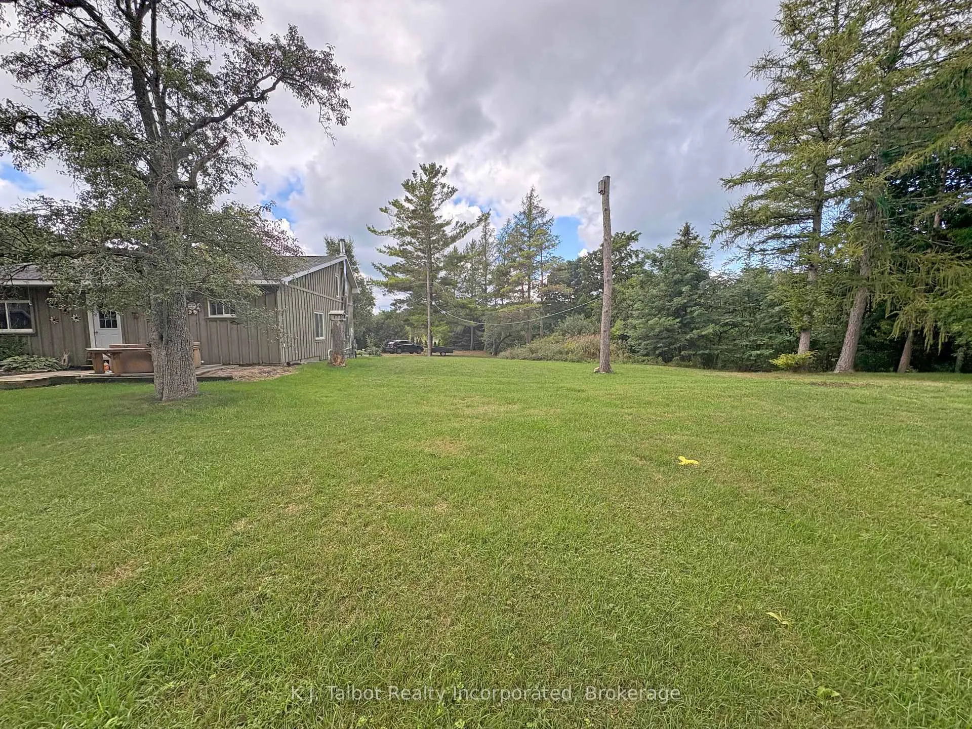 Photo 15 of 82044 Bluewater Highway, Ashfield-Colborne-Wawanosh, Colborne — HOMEH