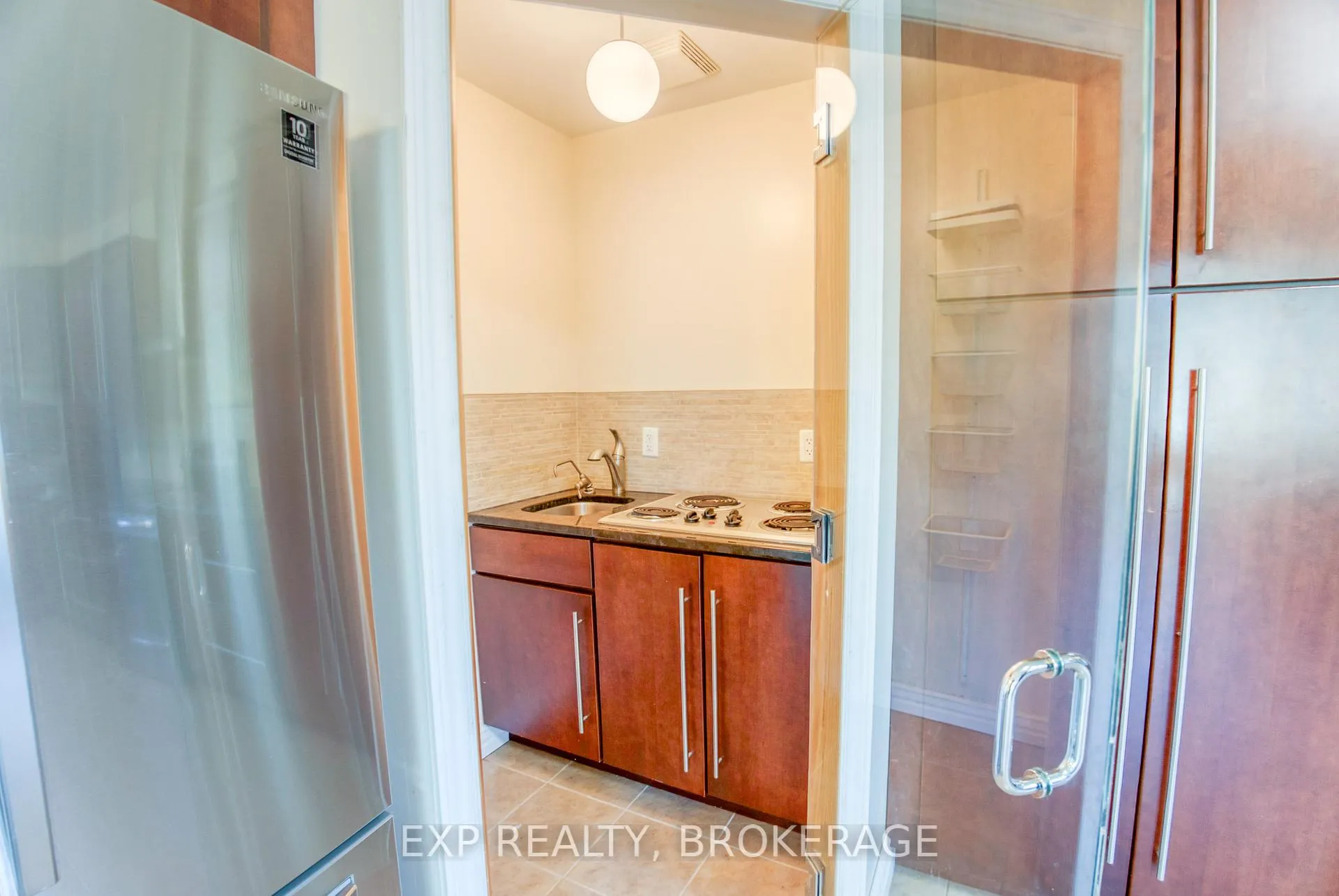 Photo 16 of 6 Oliver Road, Addington Highlands — HOMEH
