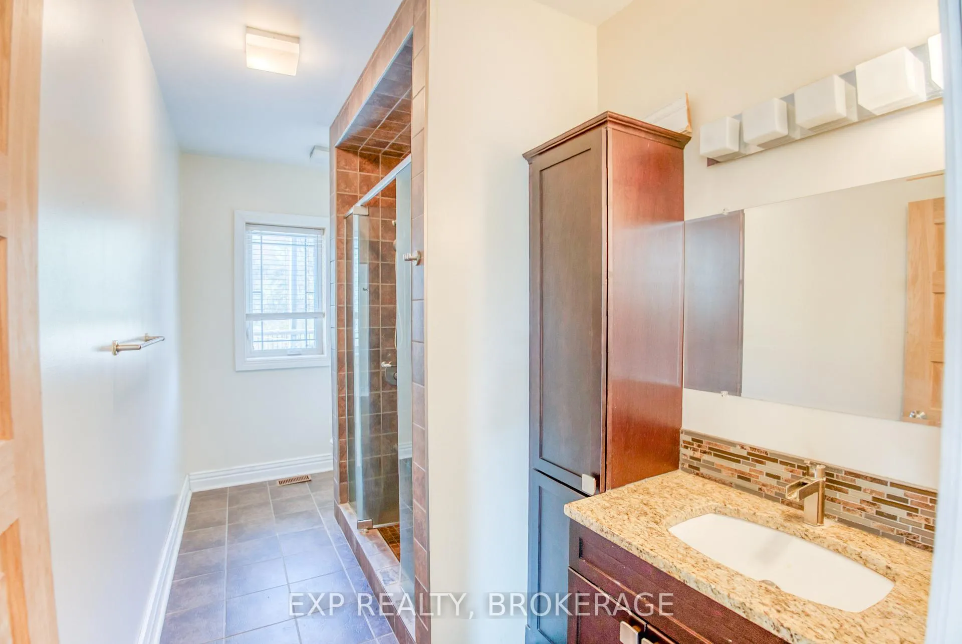 Photo 29 of 6 Oliver Road, Addington Highlands — HOMEH
