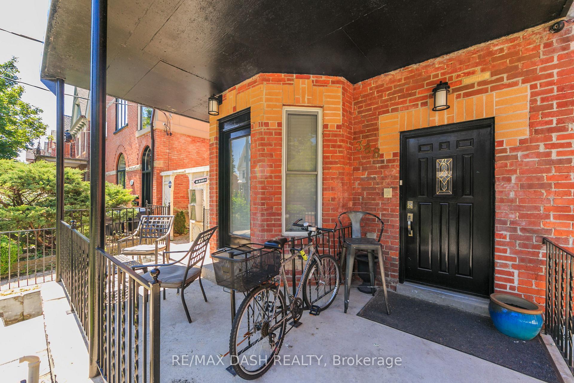 Photo 22 of Unit A, 388 Manning Avenue, Toronto, Palmerston-Little Italy — HOMEH