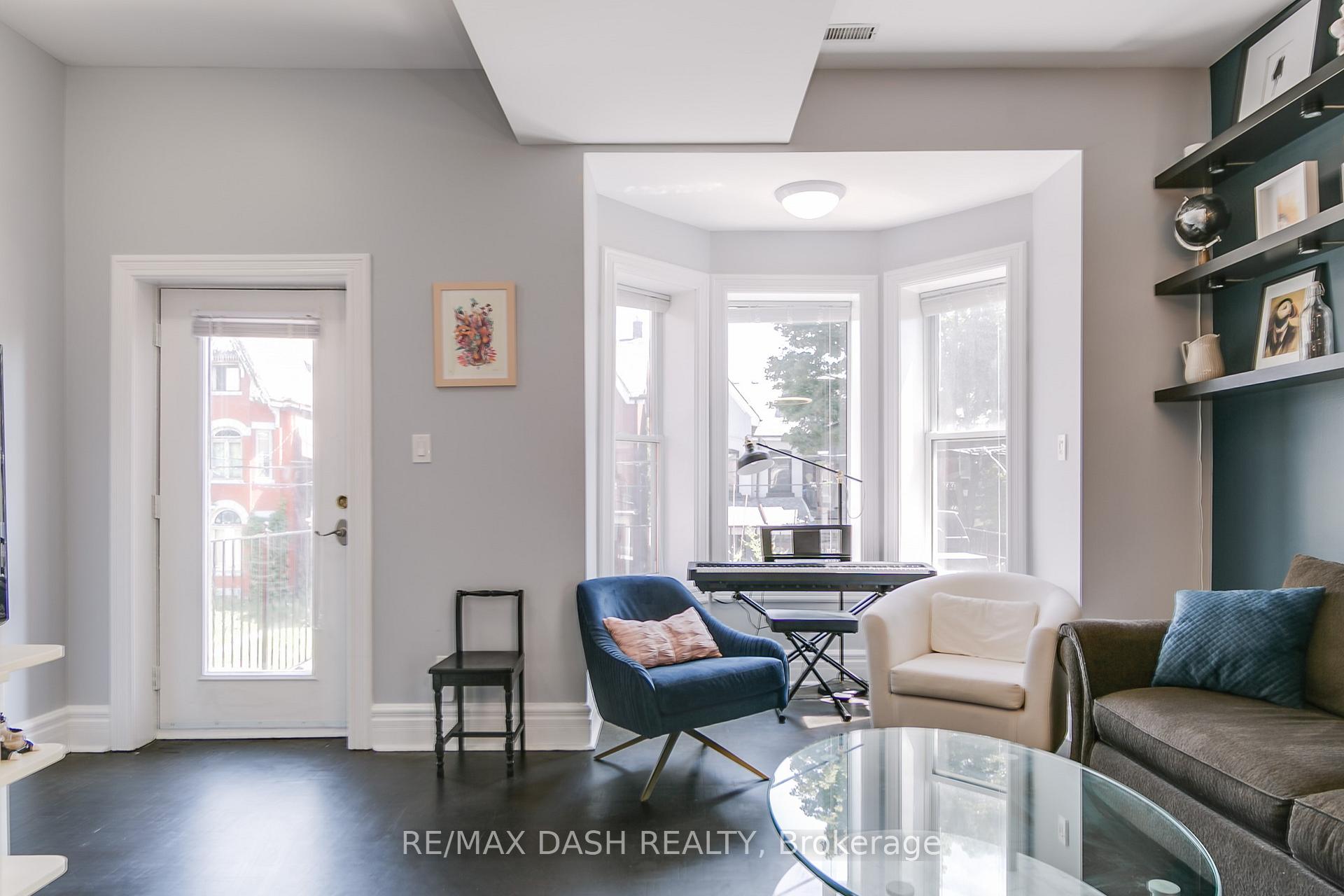 Photo 25 of Unit A, 388 Manning Avenue, Toronto, Palmerston-Little Italy — HOMEH