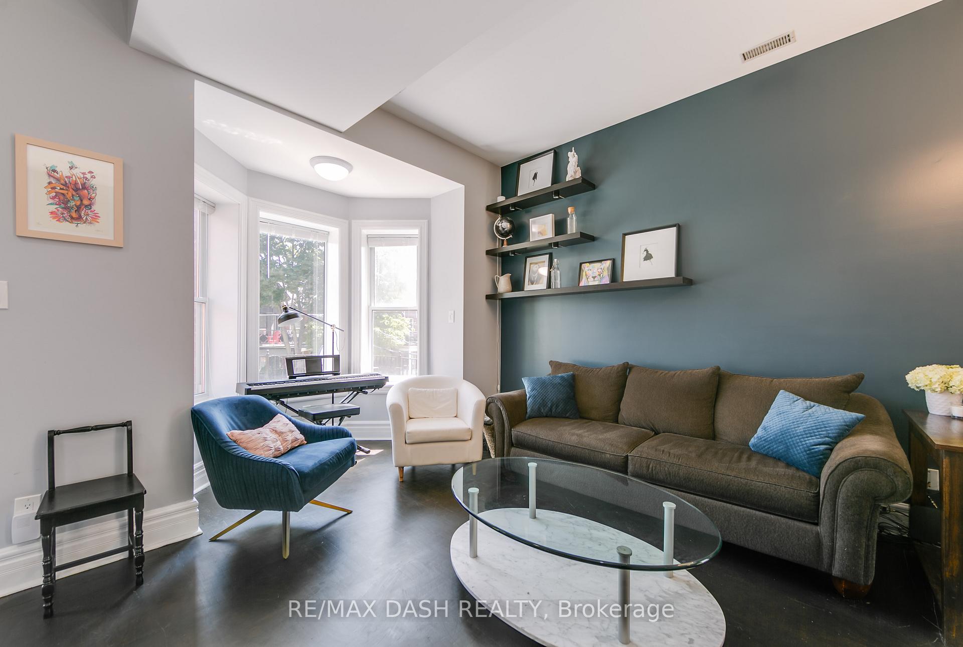 Photo 10 of Unit A, 388 Manning Avenue, Toronto, Palmerston-Little Italy — HOMEH