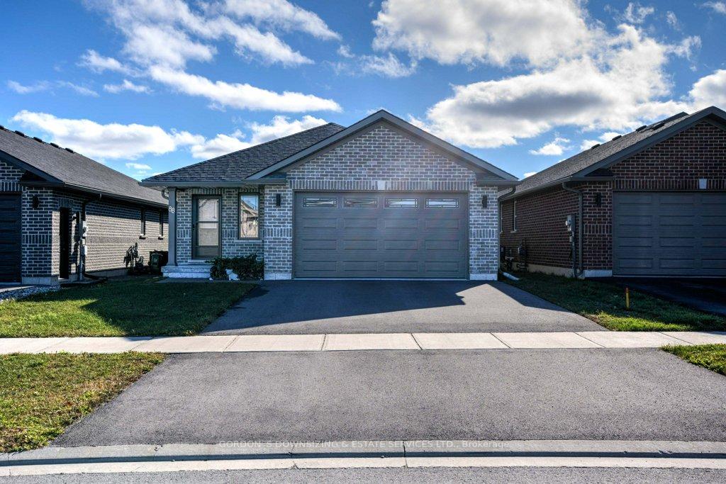 Photo 1 of 88 Glenview Crescent, Belleville, Belleville Ward — HOMEH