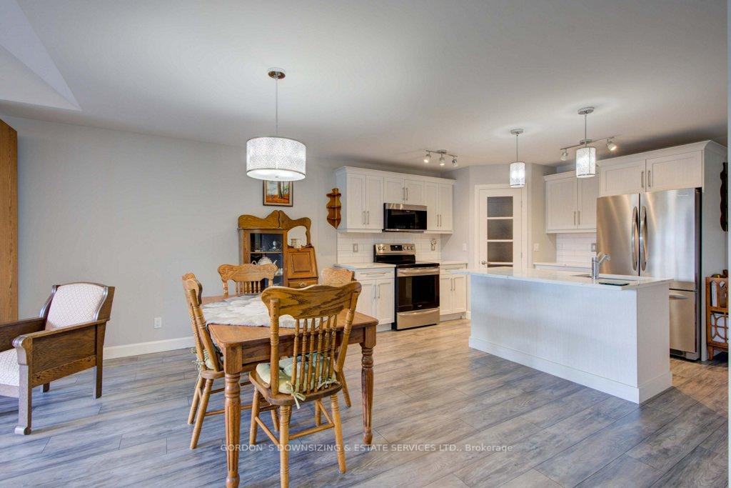 Photo 7 of 88 Glenview Crescent, Belleville, Belleville Ward — HOMEH