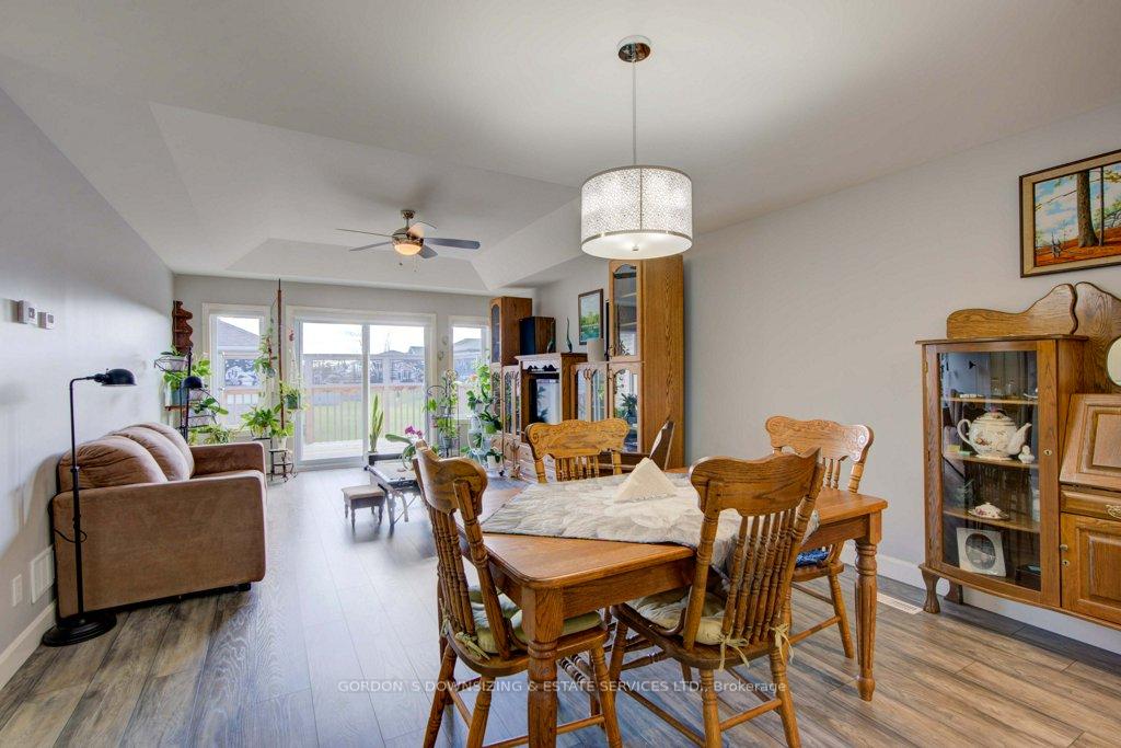Photo 11 of 88 Glenview Crescent, Belleville, Belleville Ward — HOMEH