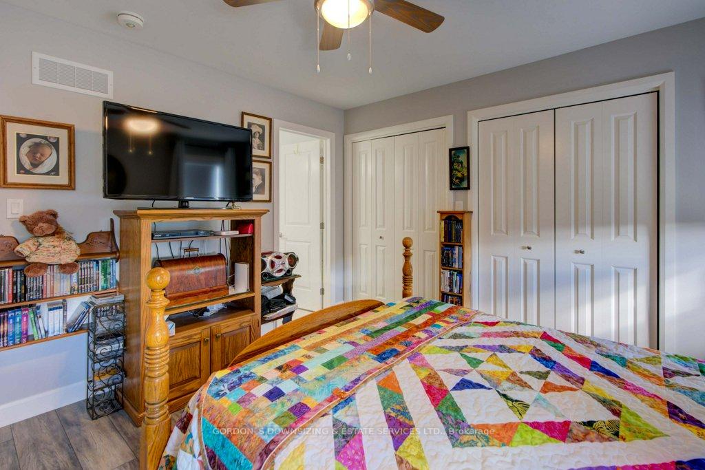 Photo 15 of 88 Glenview Crescent, Belleville, Belleville Ward — HOMEH