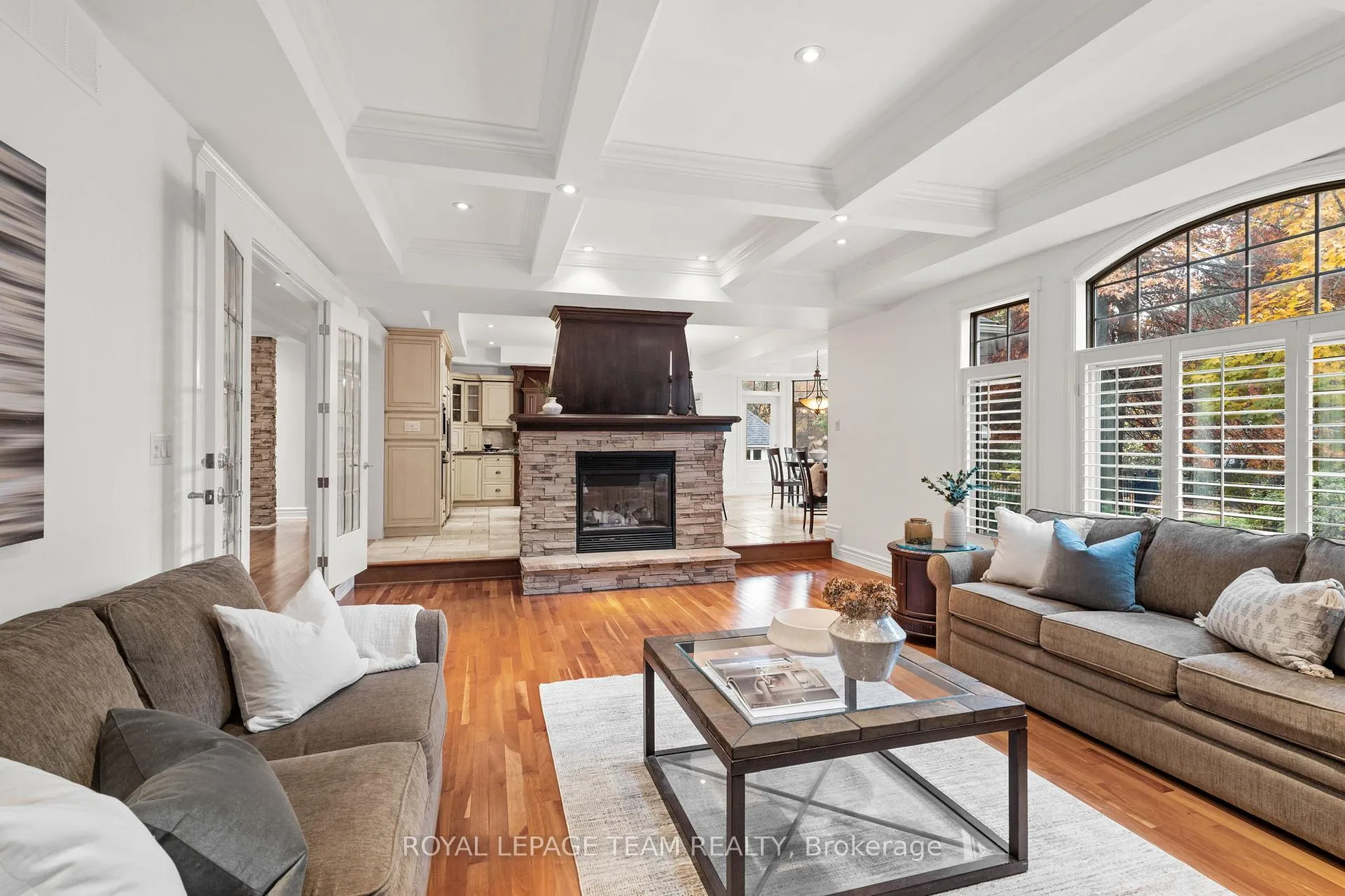 Photo 10 of 7 Sara Court, Ottawa, Fallowfield — HOMEH
