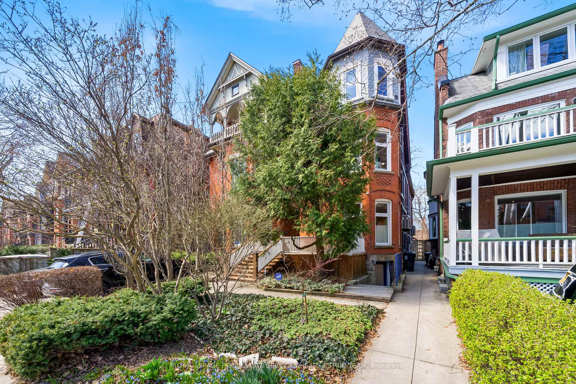 Photo 2 of Unit Lower, 392 Markham Street, Toronto, Palmerston-Little Italy — HOMEH